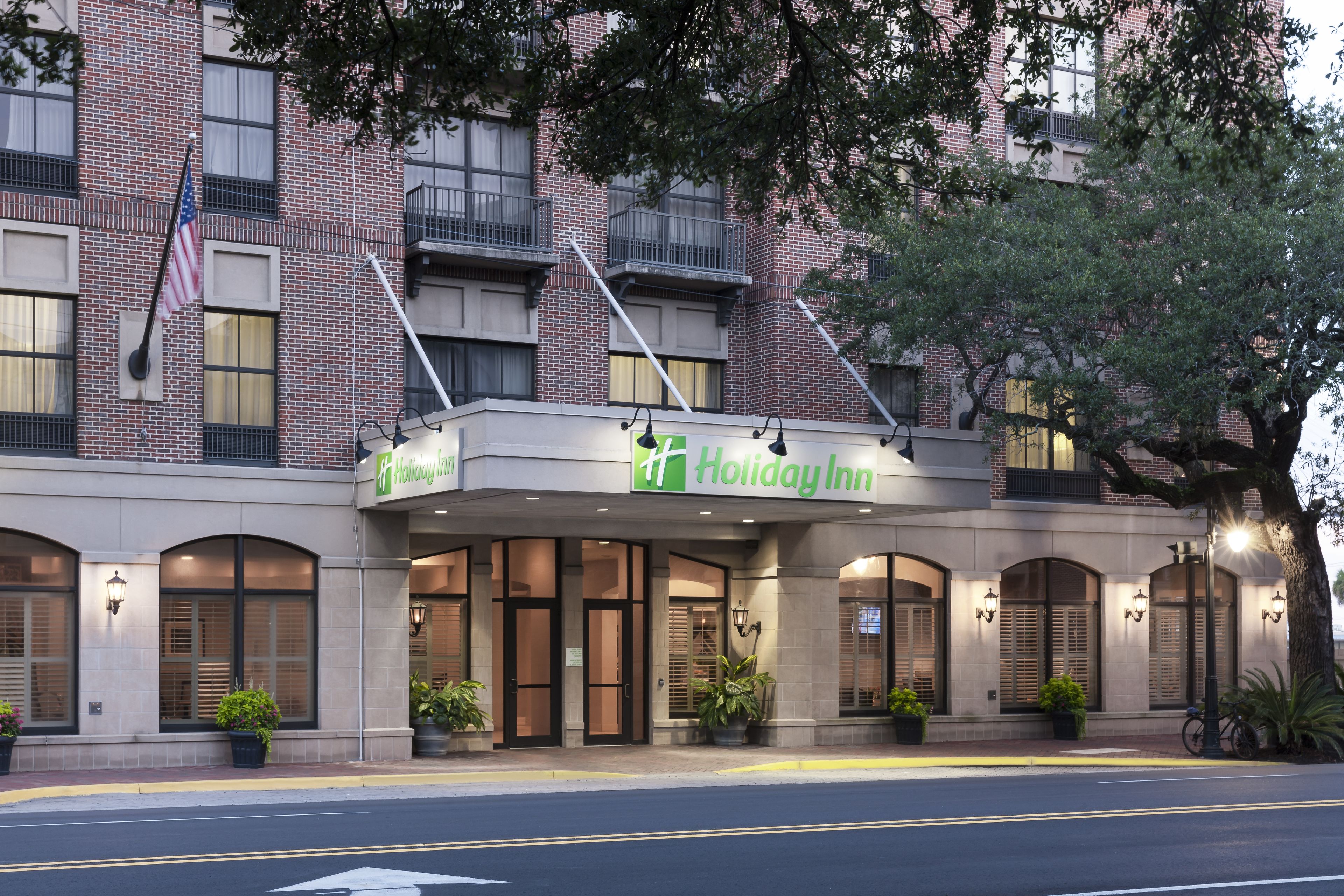 Holiday Inn Savannah Historic District Holiday Inn Savannah Historic District
