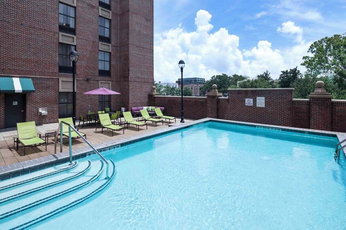 Holiday Inn Savannah Historic District Holiday Inn Savannah Historic District