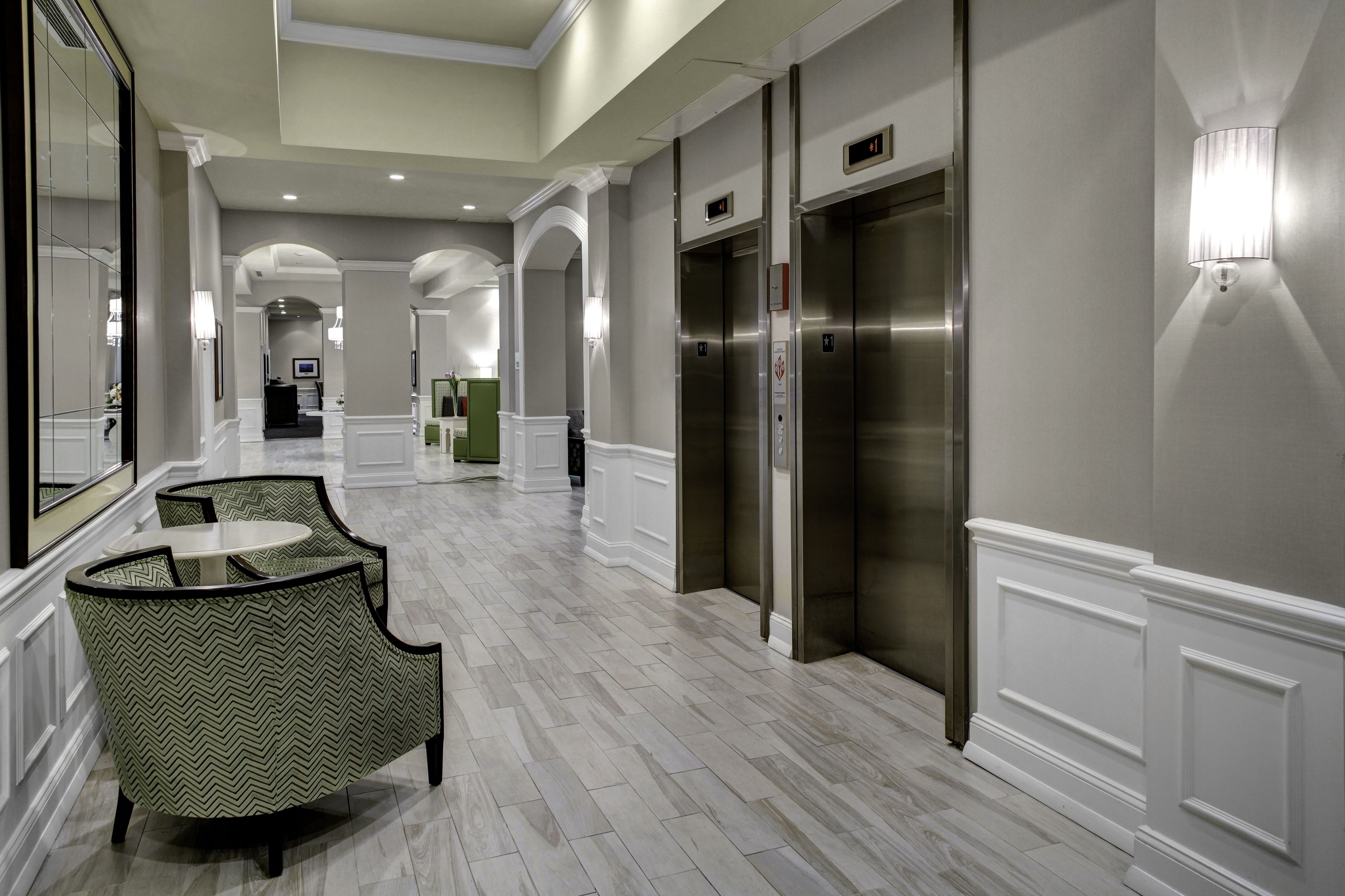 Holiday Inn Savannah Historic District Holiday Inn Savannah Historic District