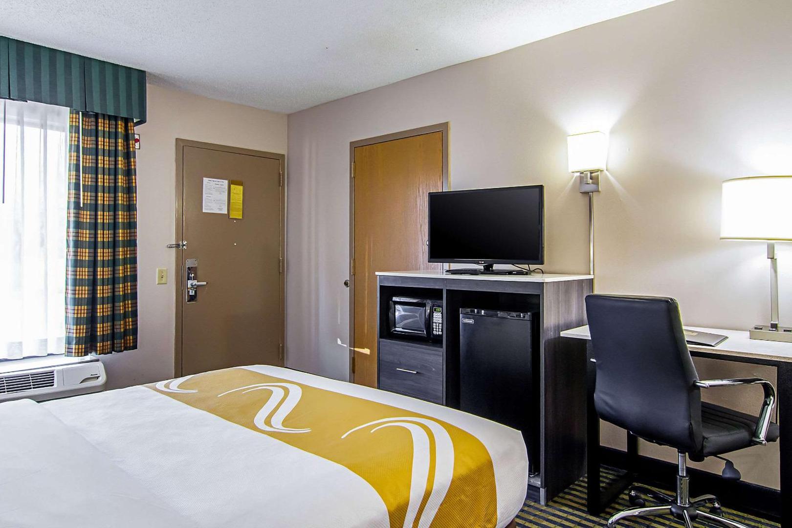 Quality Inn Savannah I-95 Quality Inn Savannah I-95