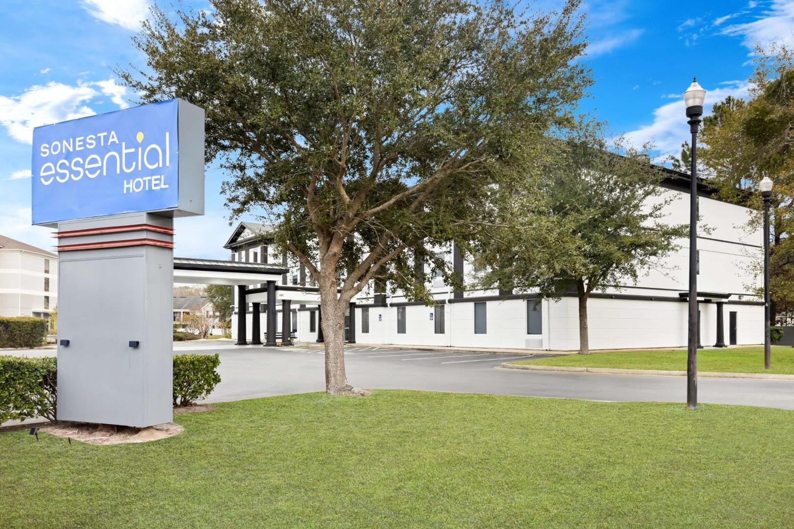 Sonesta Essential Savannah Sonesta Essential Savannah