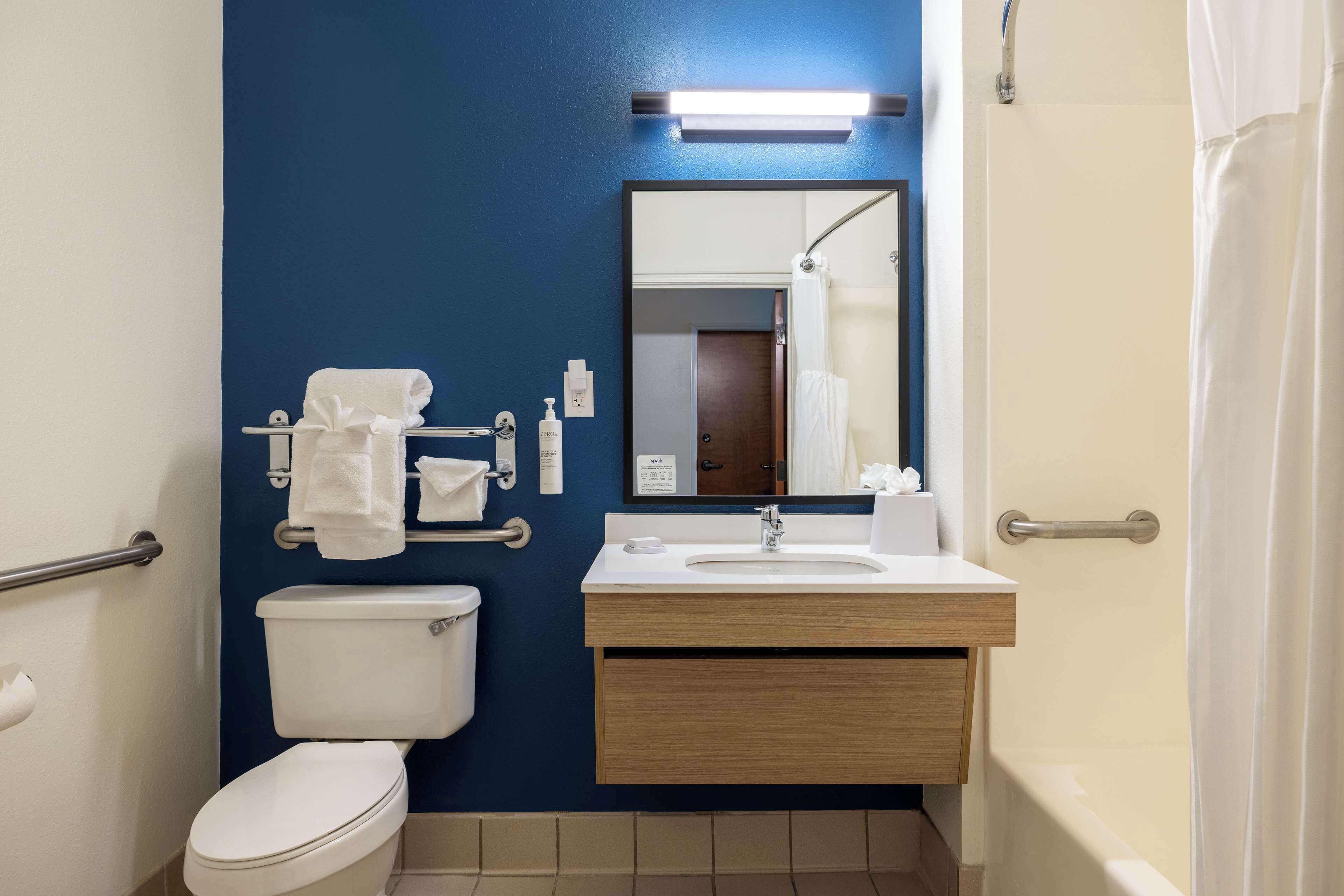 Spark by Hilton Savannah Airport Spark by Hilton Savannah Airport