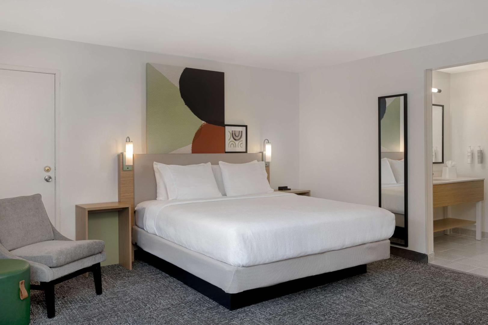Spark by Hilton Savannah Midtown Spark by Hilton Savannah Midtown