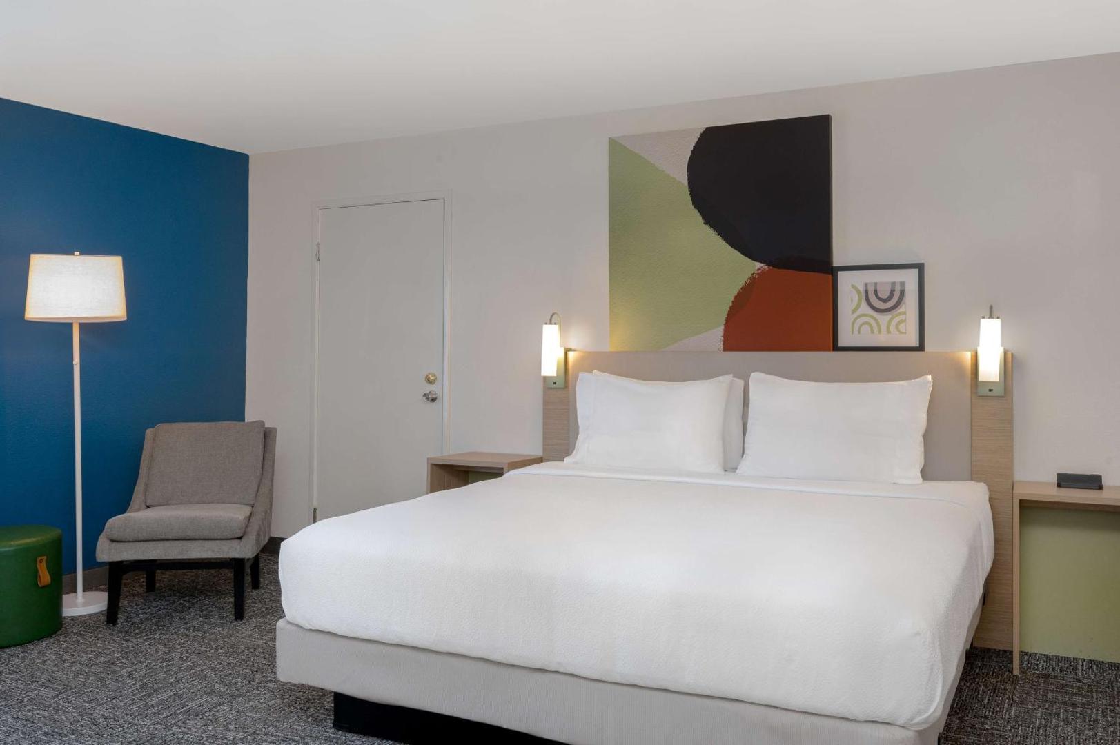 Spark by Hilton Savannah Midtown Spark by Hilton Savannah Midtown