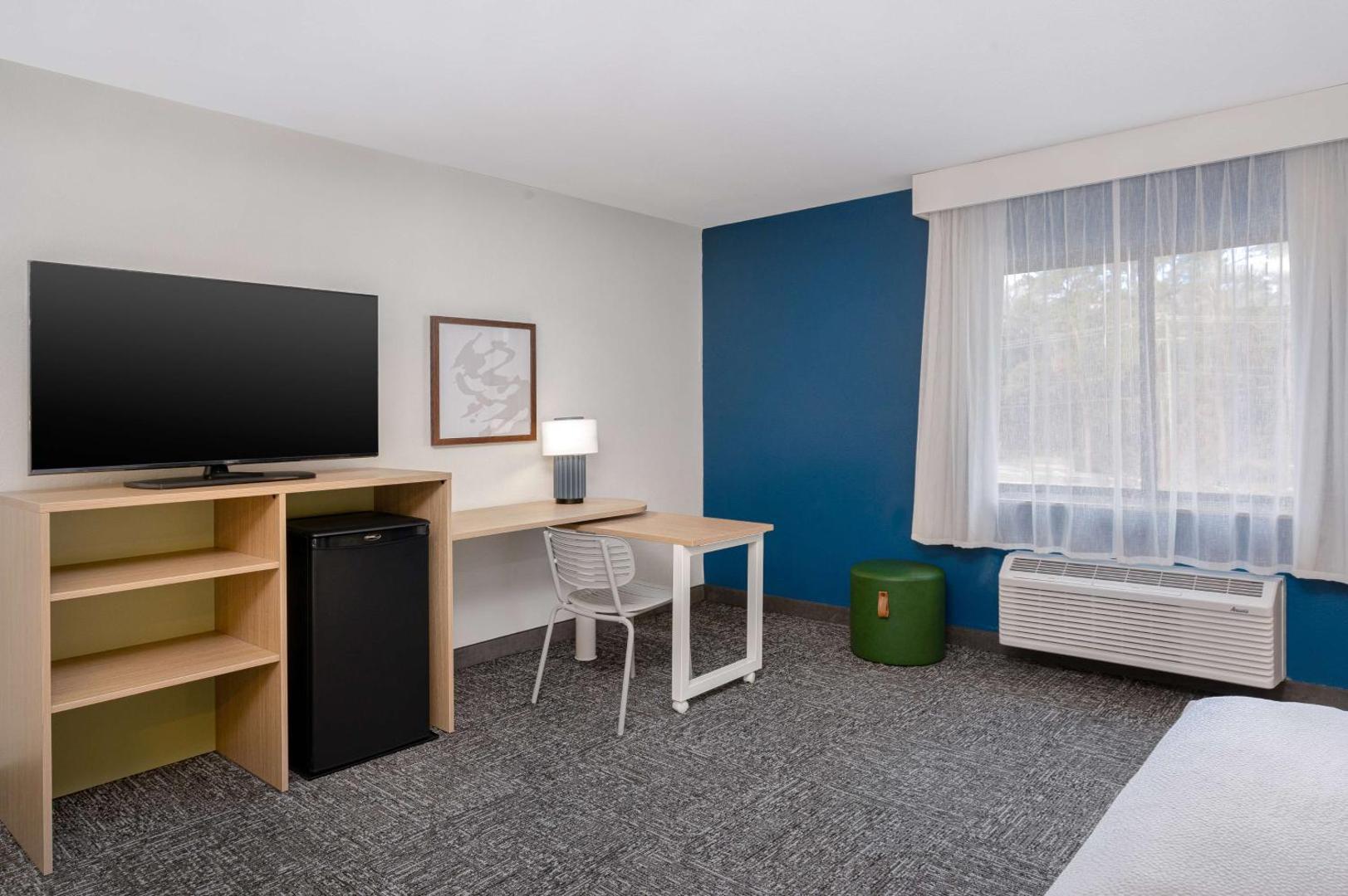 Spark by Hilton Savannah Midtown Spark by Hilton Savannah Midtown