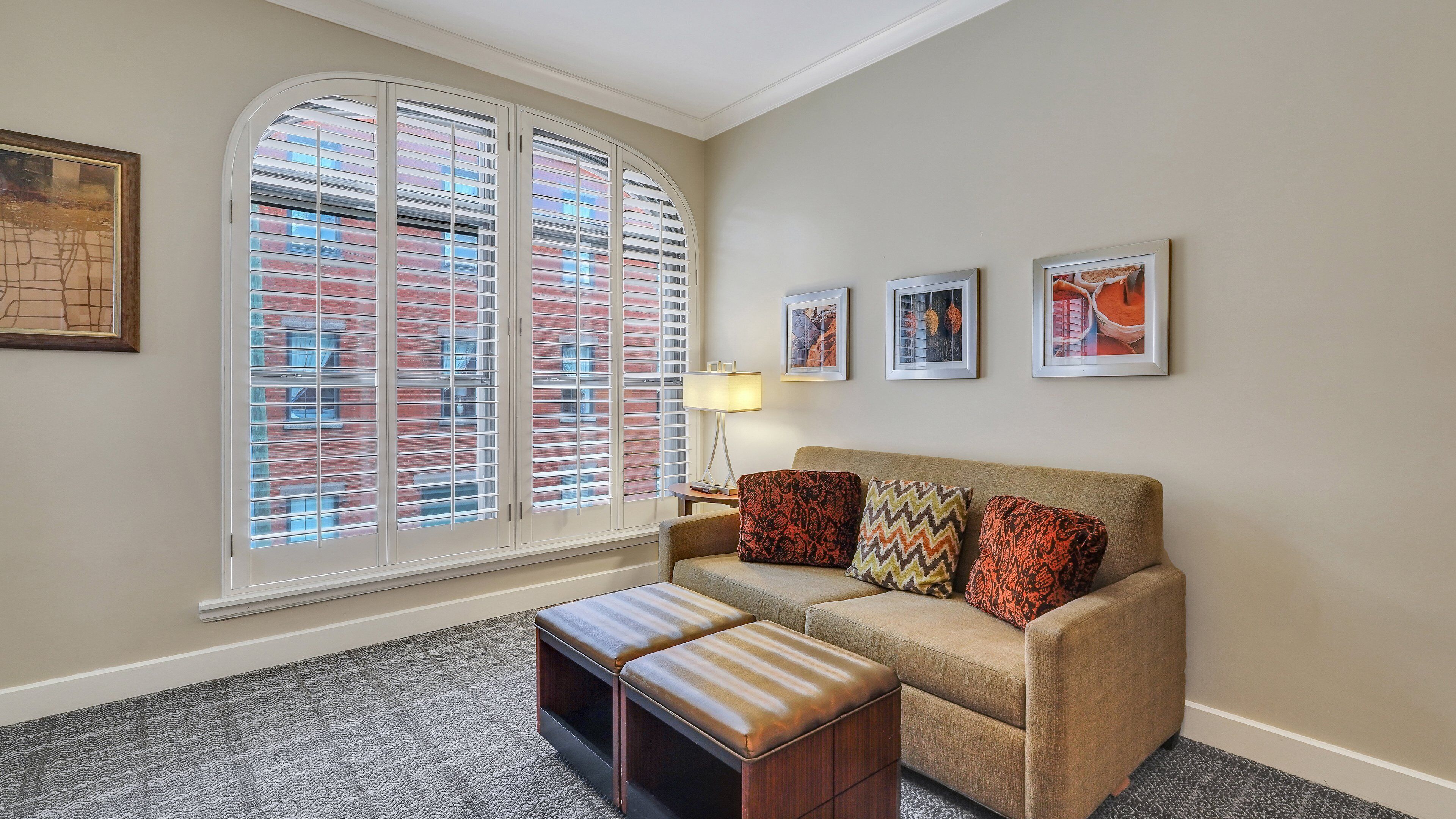 Staybridge Suites Savannah / Historic District Staybridge Suites Savannah / Historic District
