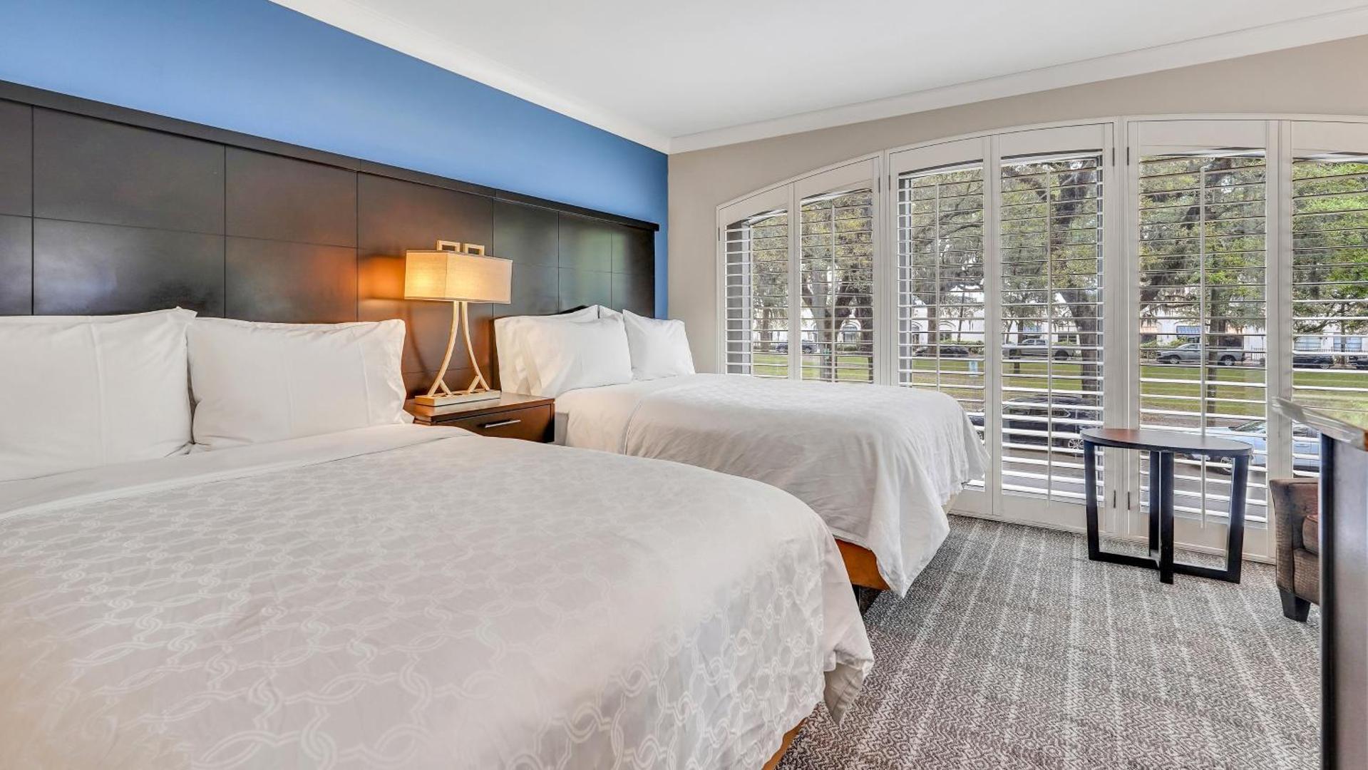 Staybridge Suites Savannah / Historic District Staybridge Suites Savannah / Historic District