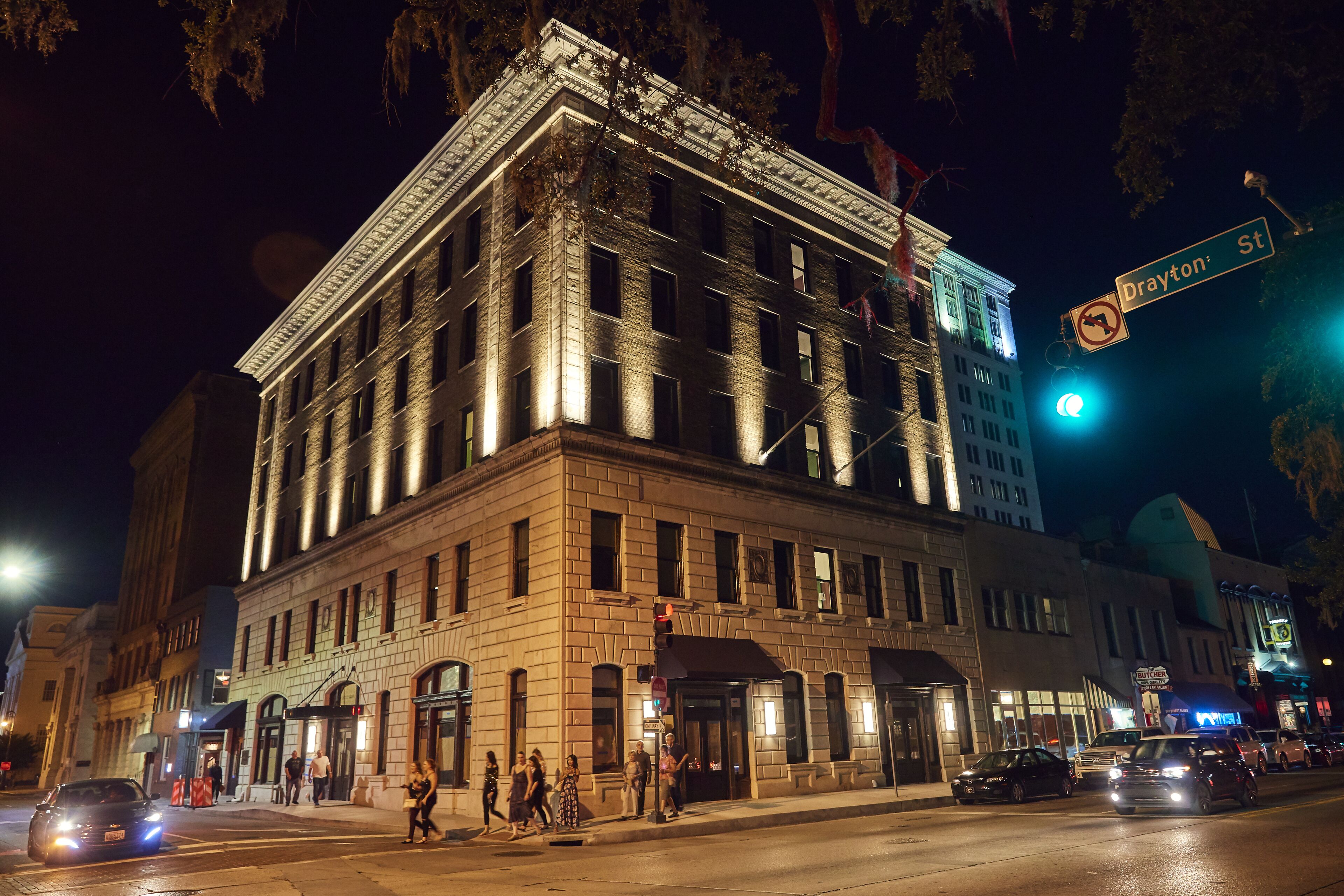 The Drayton Hotel Savannah, Curio Collection by Hilton The Drayton Hotel Savannah, Curio Collection by Hilton