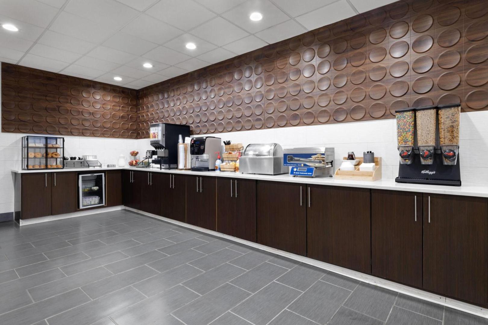 Wingate by Wyndham Savannah Gateway Wingate by Wyndham Savannah Gateway