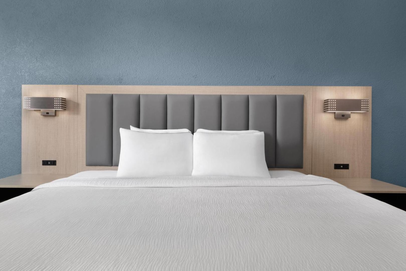 Wingate by Wyndham Savannah Gateway Wingate by Wyndham Savannah Gateway