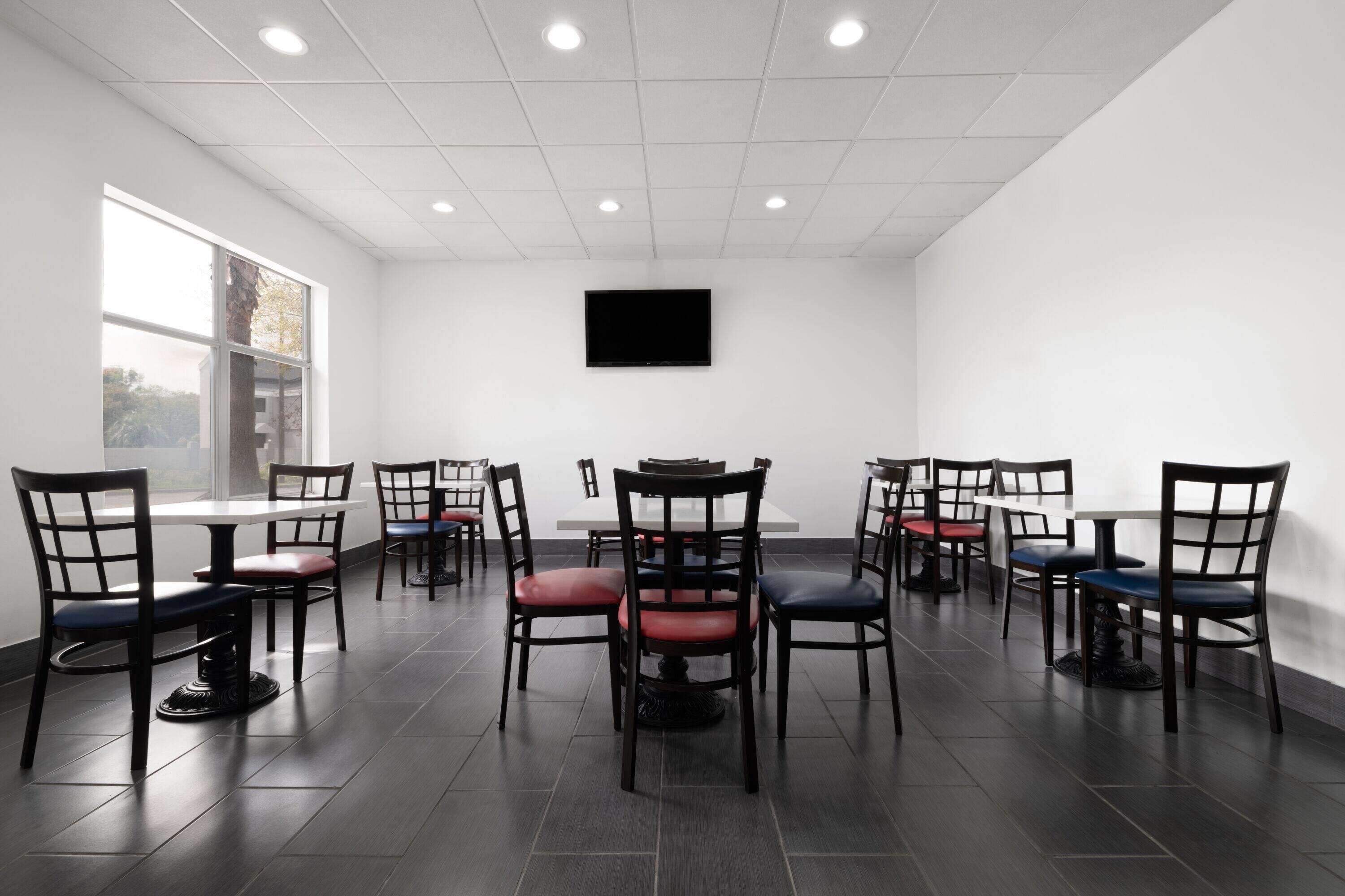 Wingate by Wyndham Savannah Gateway Wingate by Wyndham Savannah Gateway
