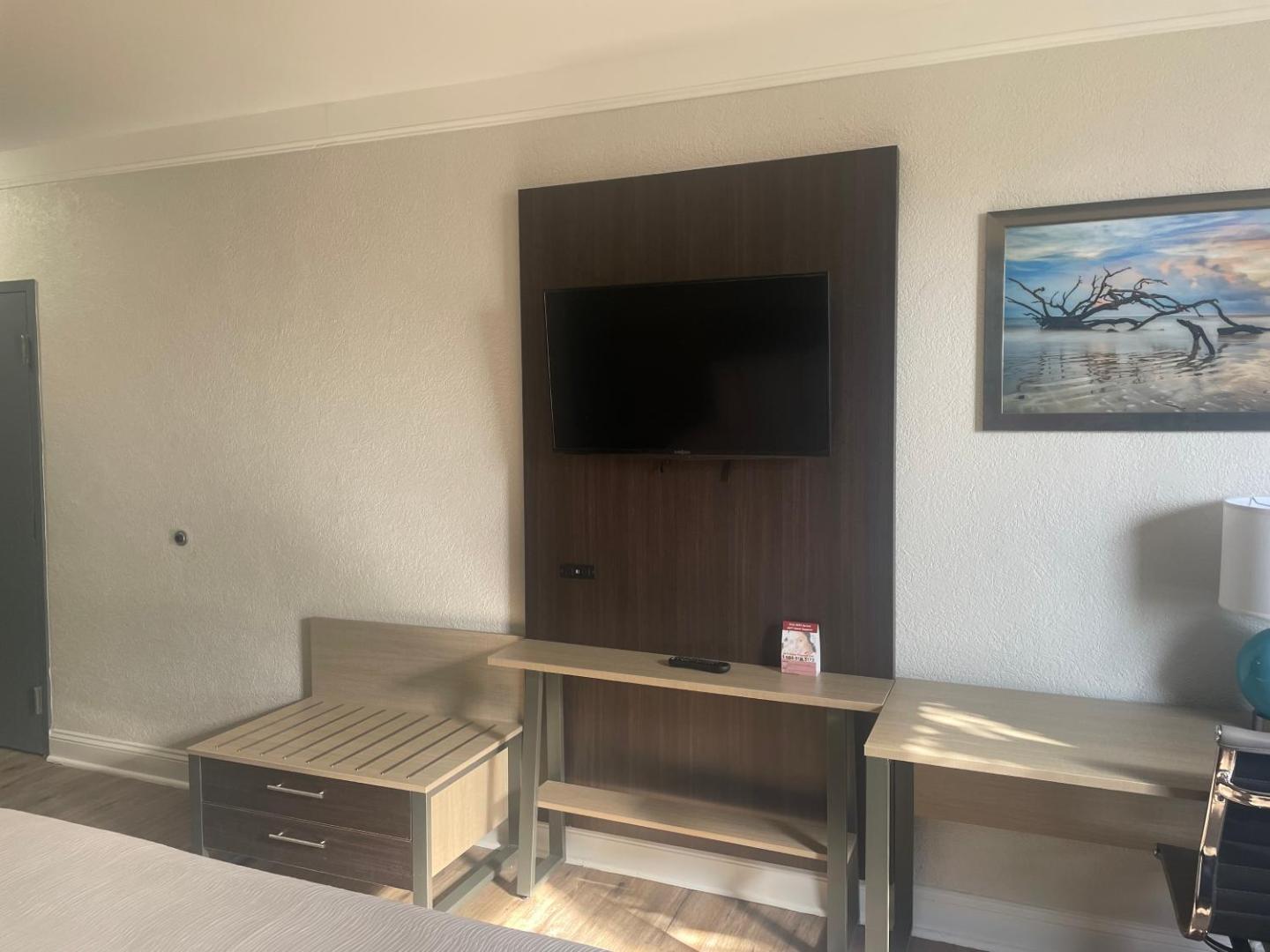 Wingate by Wyndham Savannah Gateway Wingate by Wyndham Savannah Gateway