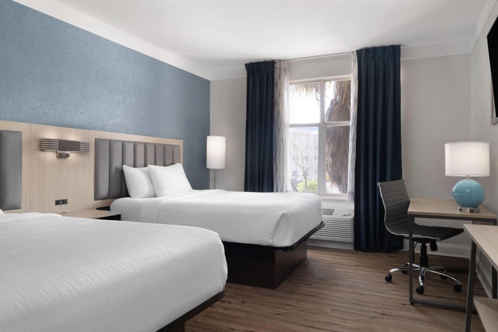 Wingate by Wyndham Savannah Gateway Wingate by Wyndham Savannah Gateway