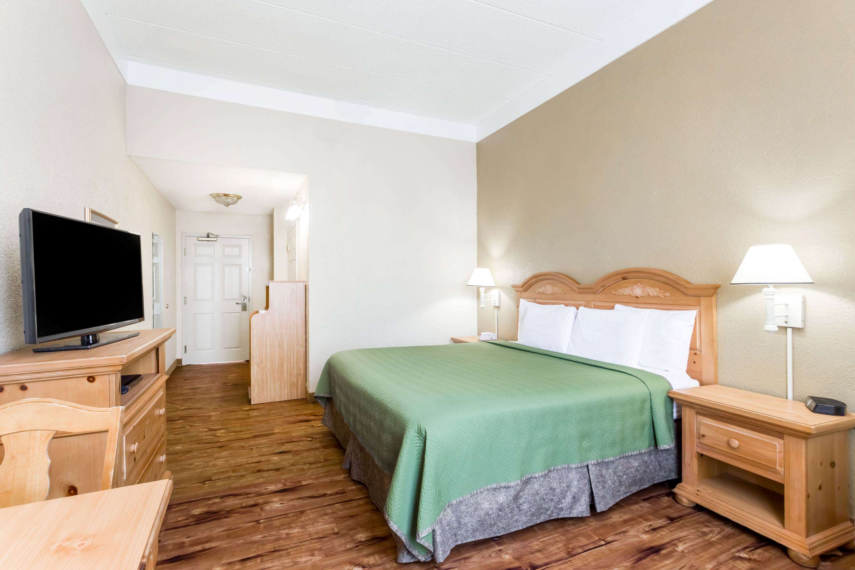 Wingate by Wyndham Savannah Gateway Wingate by Wyndham Savannah Gateway