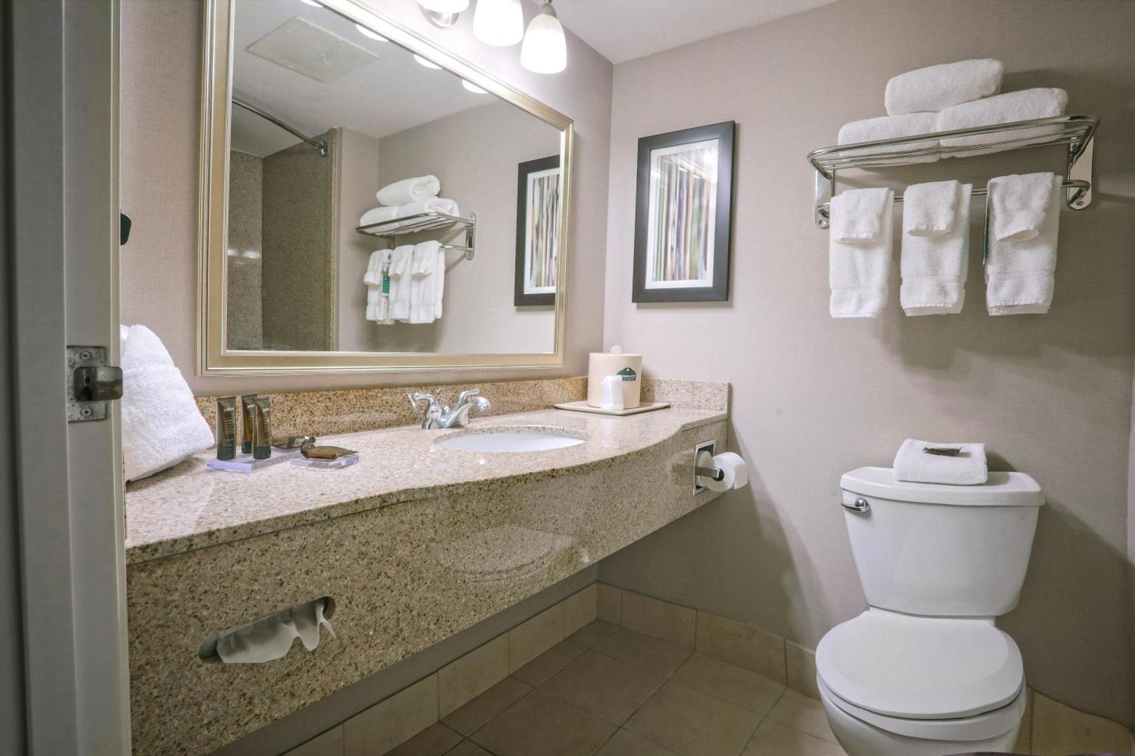 Wingate by Wyndham Savannah/Pooler Wingate by Wyndham Savannah/Pooler