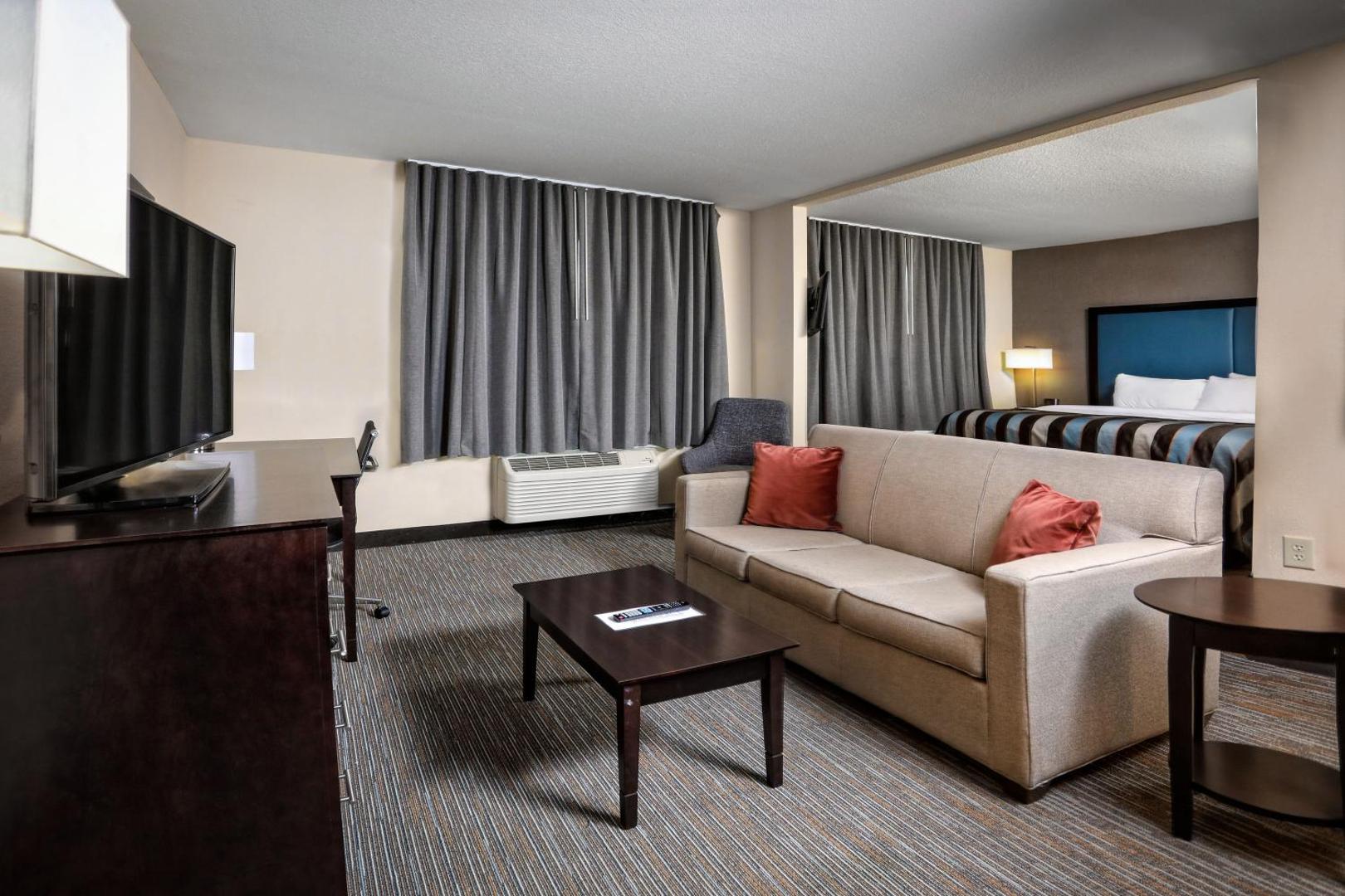 Wingate by Wyndham Savannah/Pooler Wingate by Wyndham Savannah/Pooler