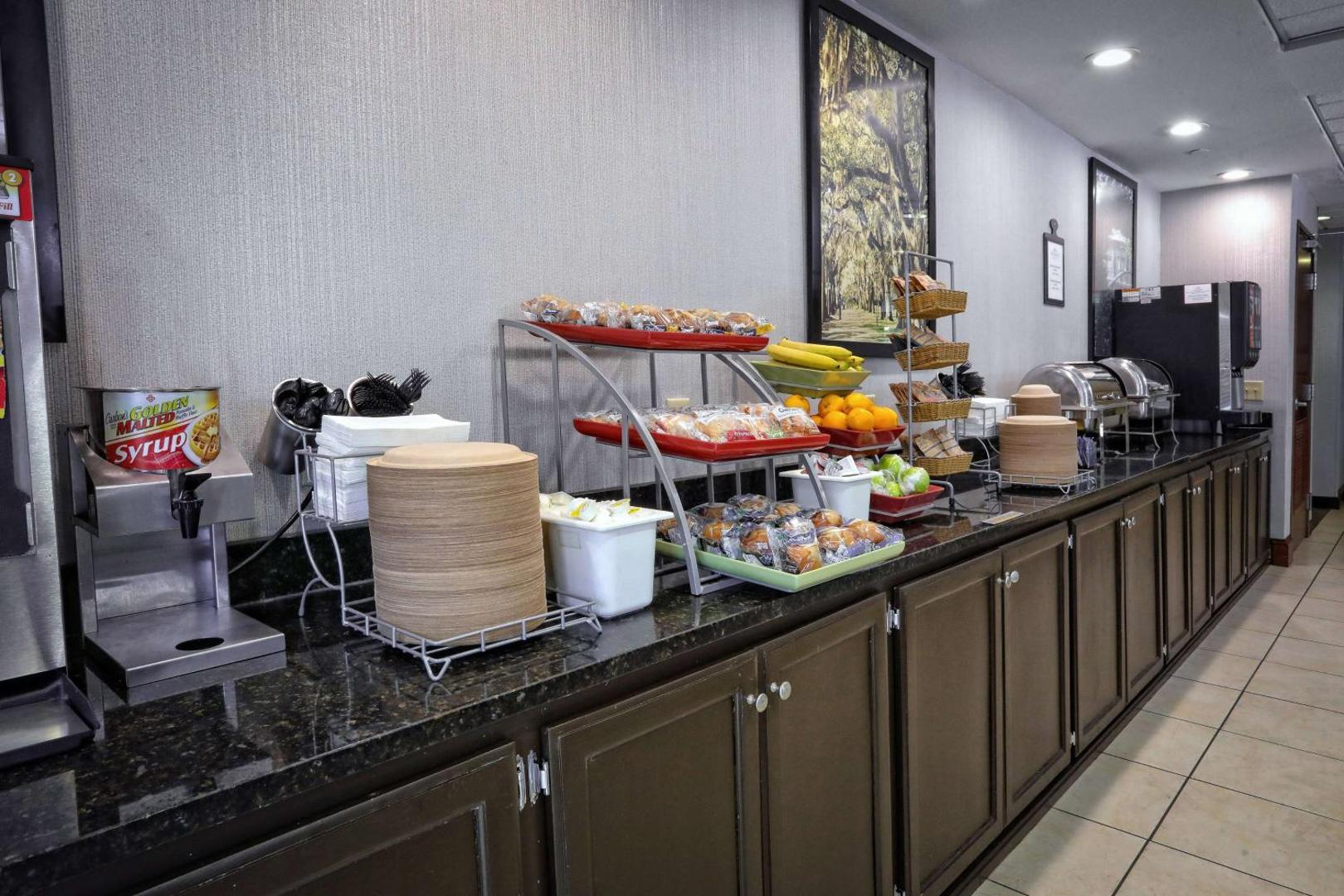 Wingate by Wyndham Savannah/Pooler Wingate by Wyndham Savannah/Pooler