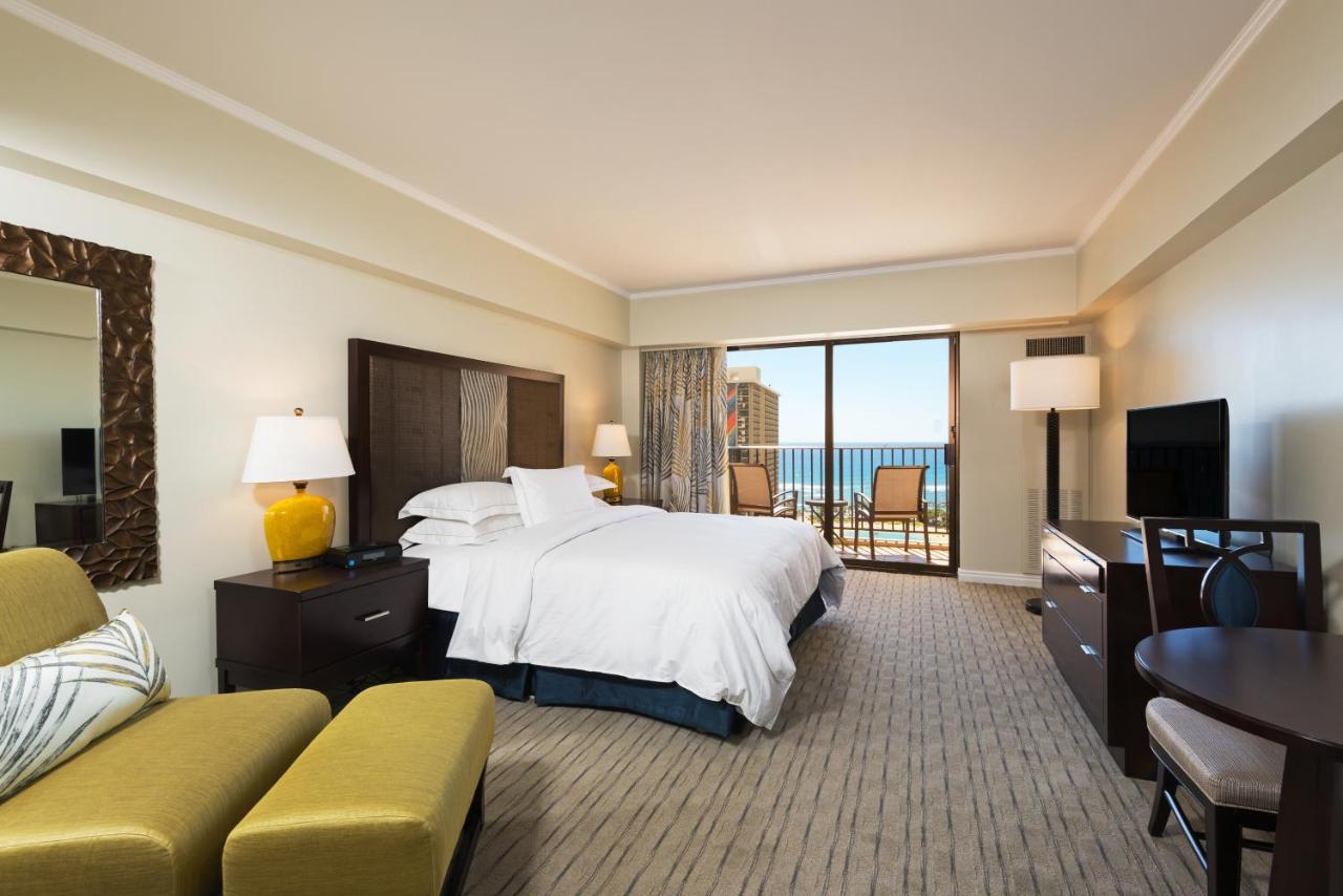 Hilton Grand Vacations Suites at Hilton Hawaiian Village Hilton Grand Vacations Suites at Hilton Hawaiian Village