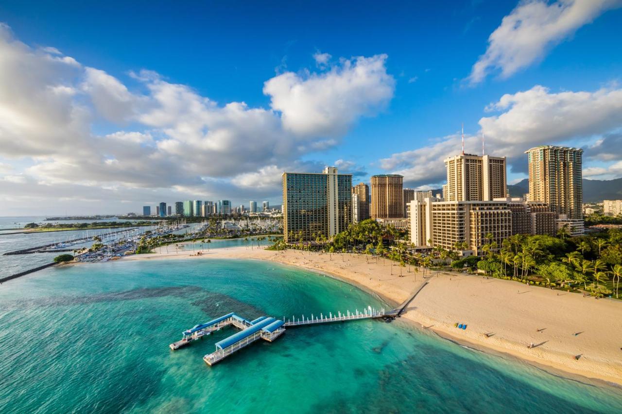 Hilton Grand Vacations Suites at Hilton Hawaiian Village Hilton Grand Vacations Suites at Hilton Hawaiian Village