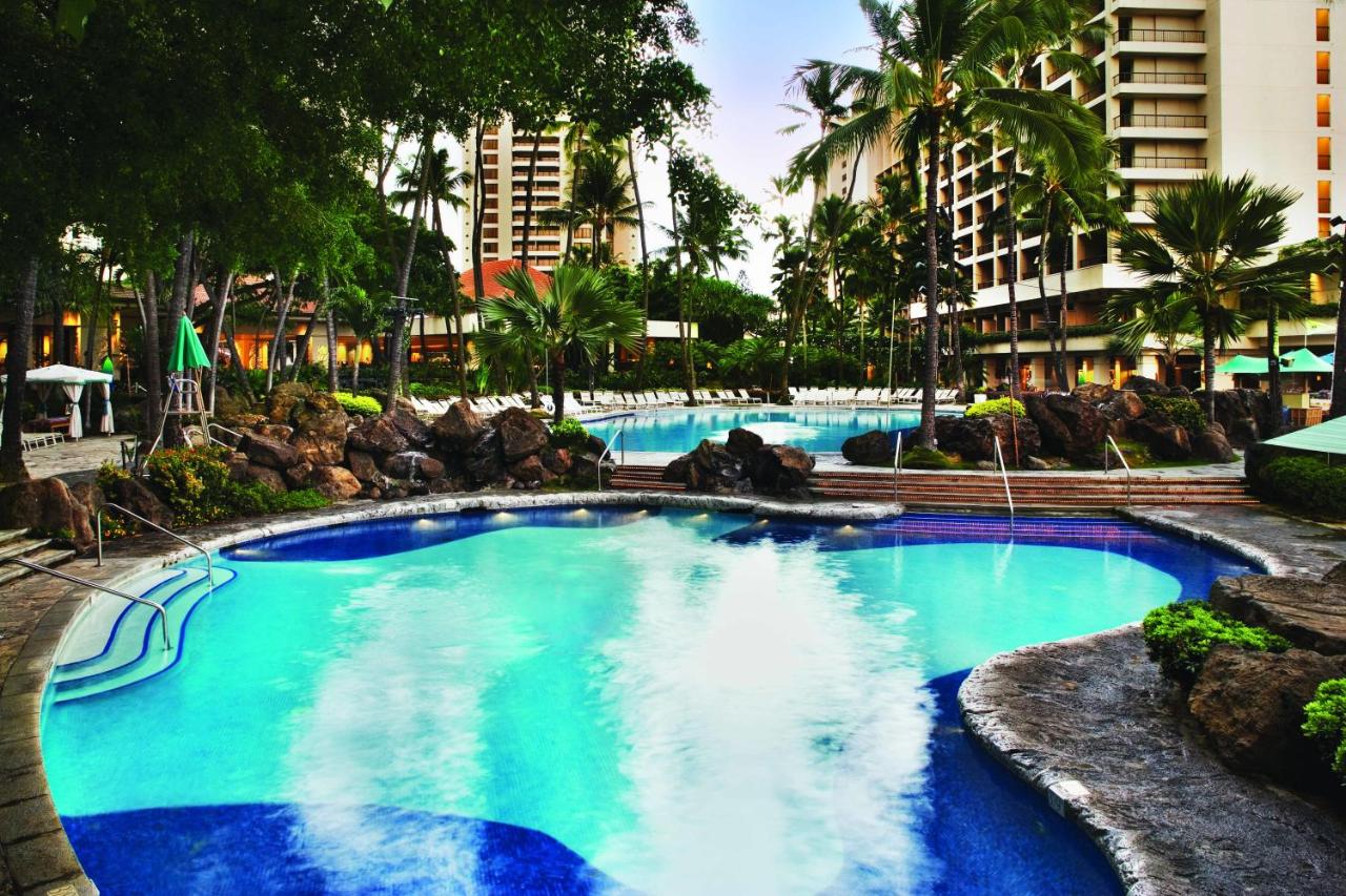 Hilton Grand Vacations Suites at Hilton Hawaiian Village Hilton Grand Vacations Suites at Hilton Hawaiian Village