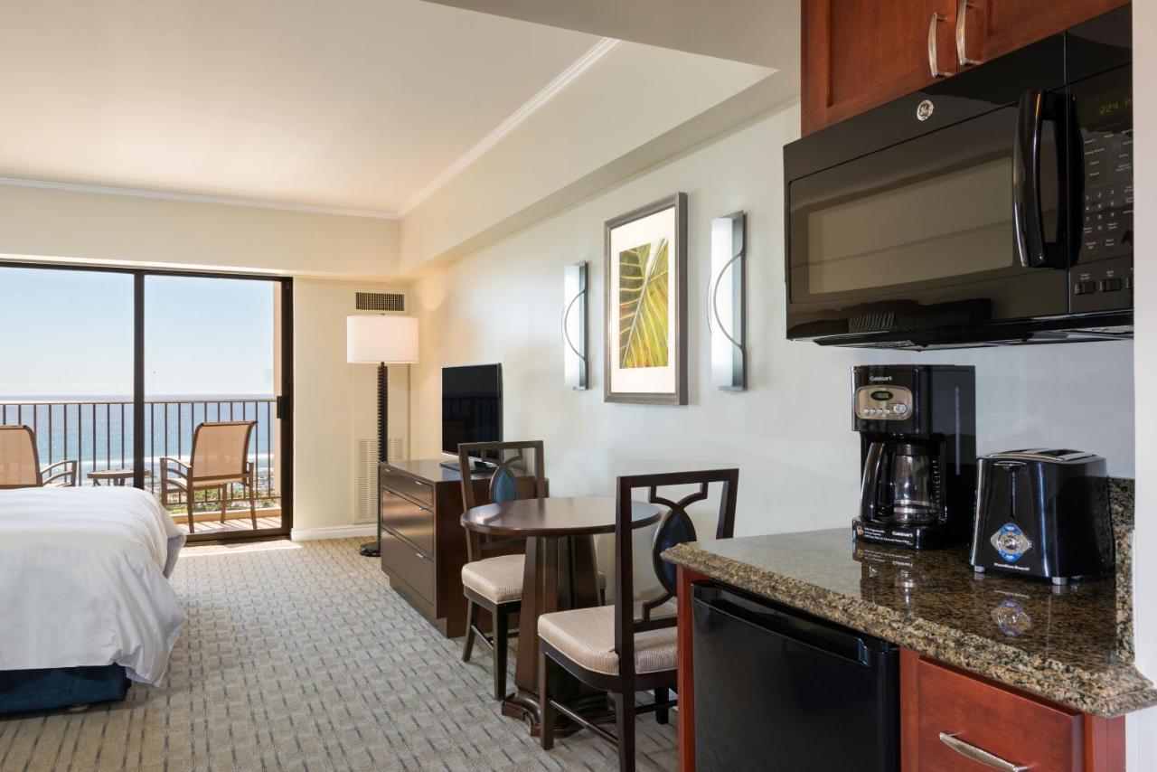 Hilton Grand Vacations Suites at Hilton Hawaiian Village Hilton Grand Vacations Suites at Hilton Hawaiian Village
