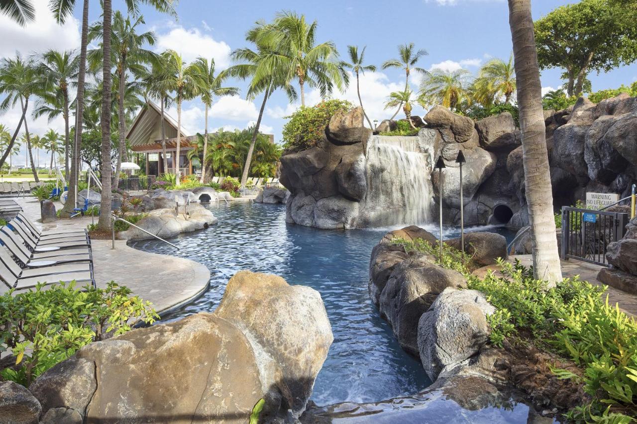 Hilton Grand Vacations Suites at Hilton Hawaiian Village Hilton Grand Vacations Suites at Hilton Hawaiian Village