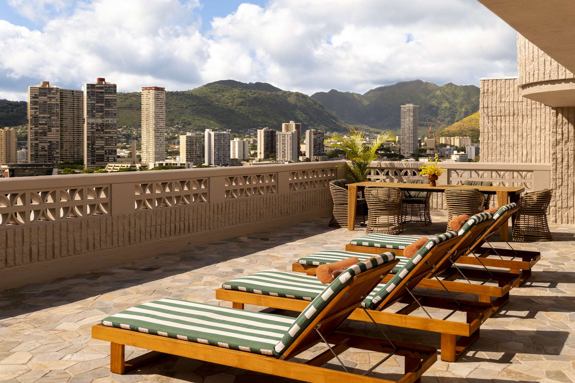 Wayfinder Waikiki Wayfinder Waikiki
