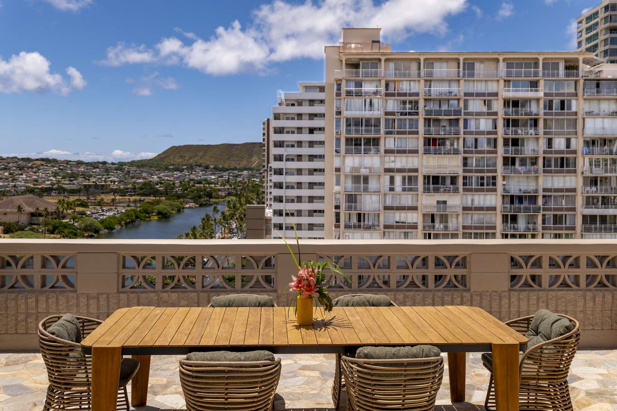 Wayfinder Waikiki Wayfinder Waikiki