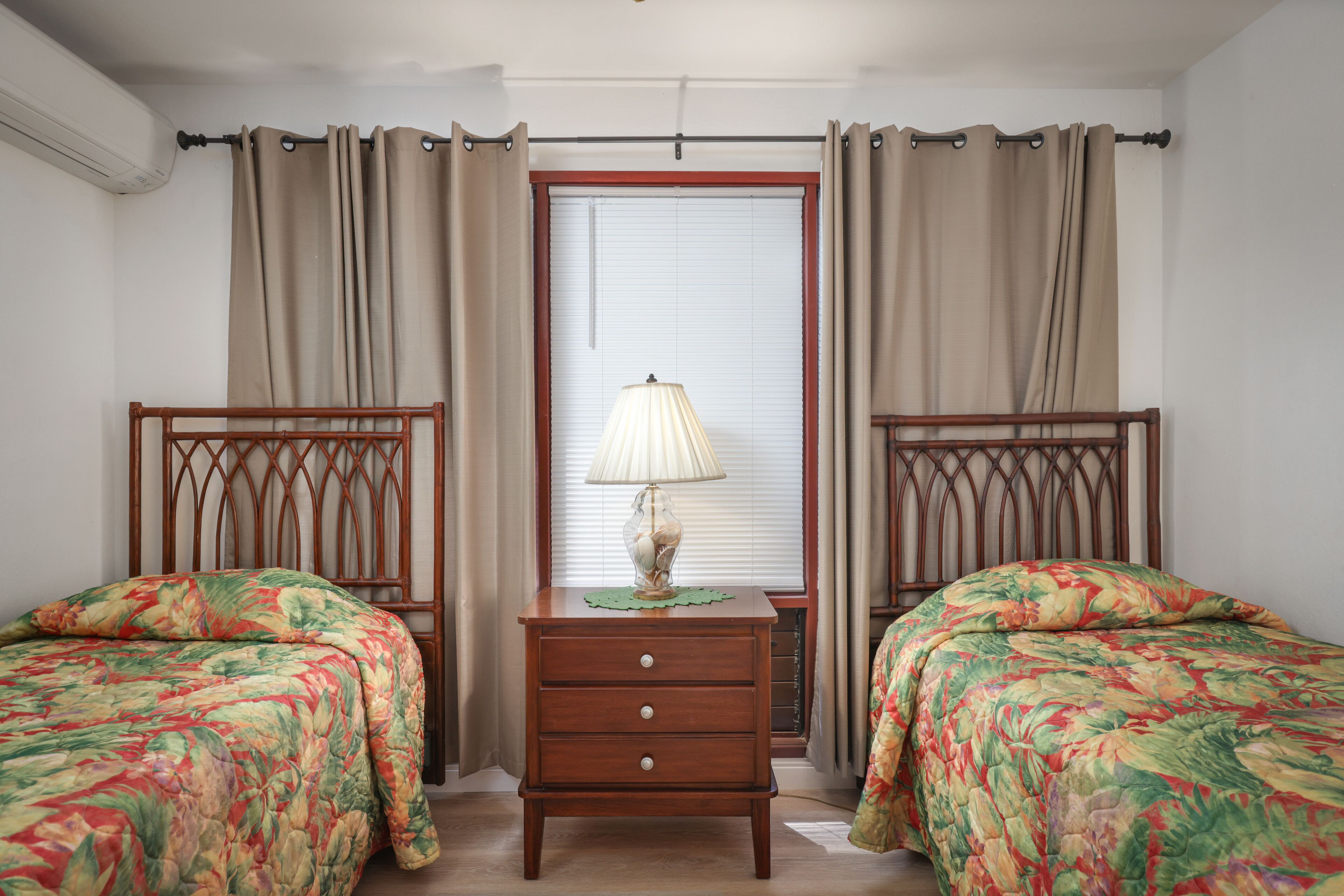 Kanaloa at Kona by Outrigger Kanaloa at Kona by Outrigger