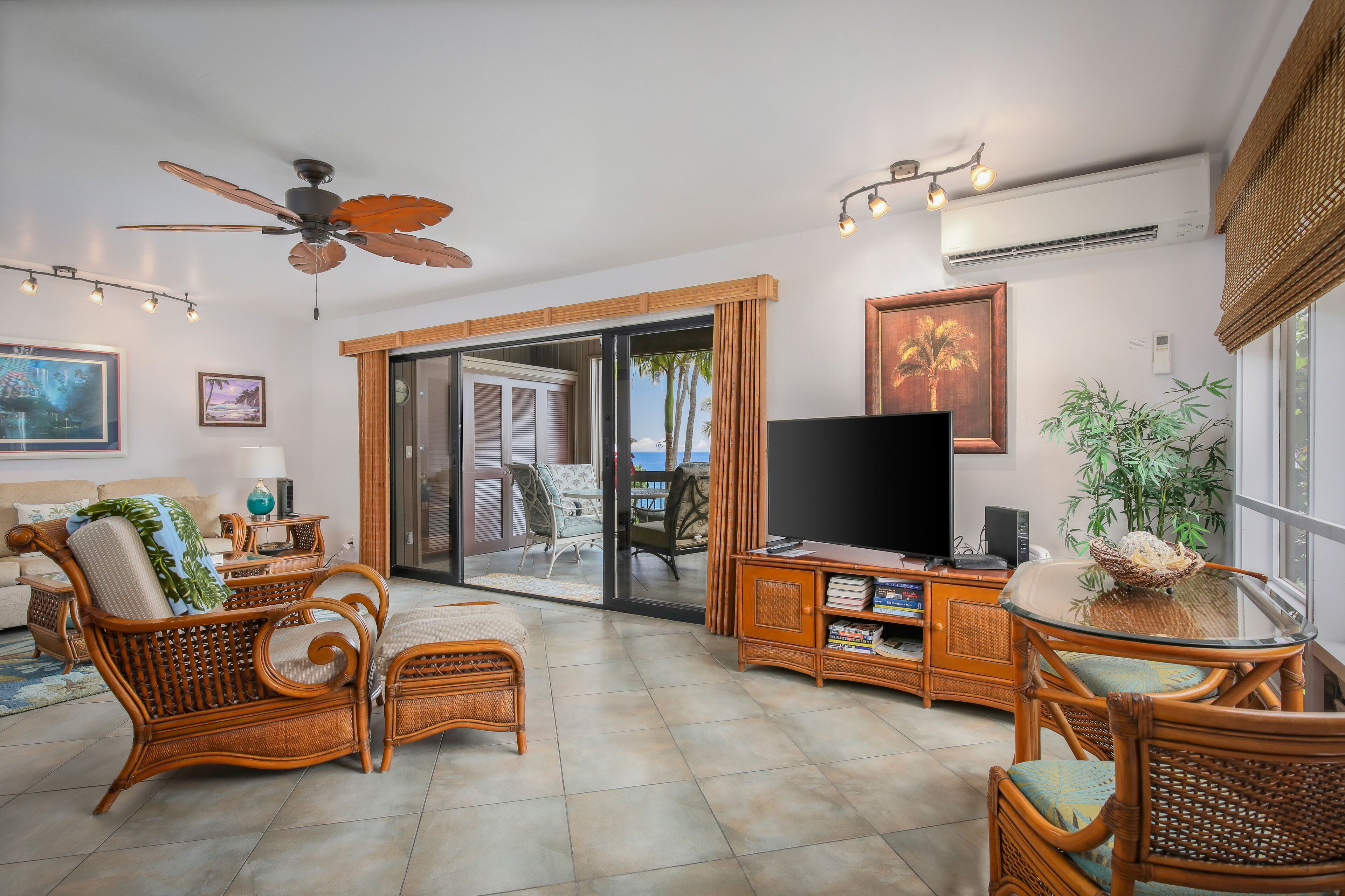 Kanaloa at Kona by Outrigger Kanaloa at Kona by Outrigger