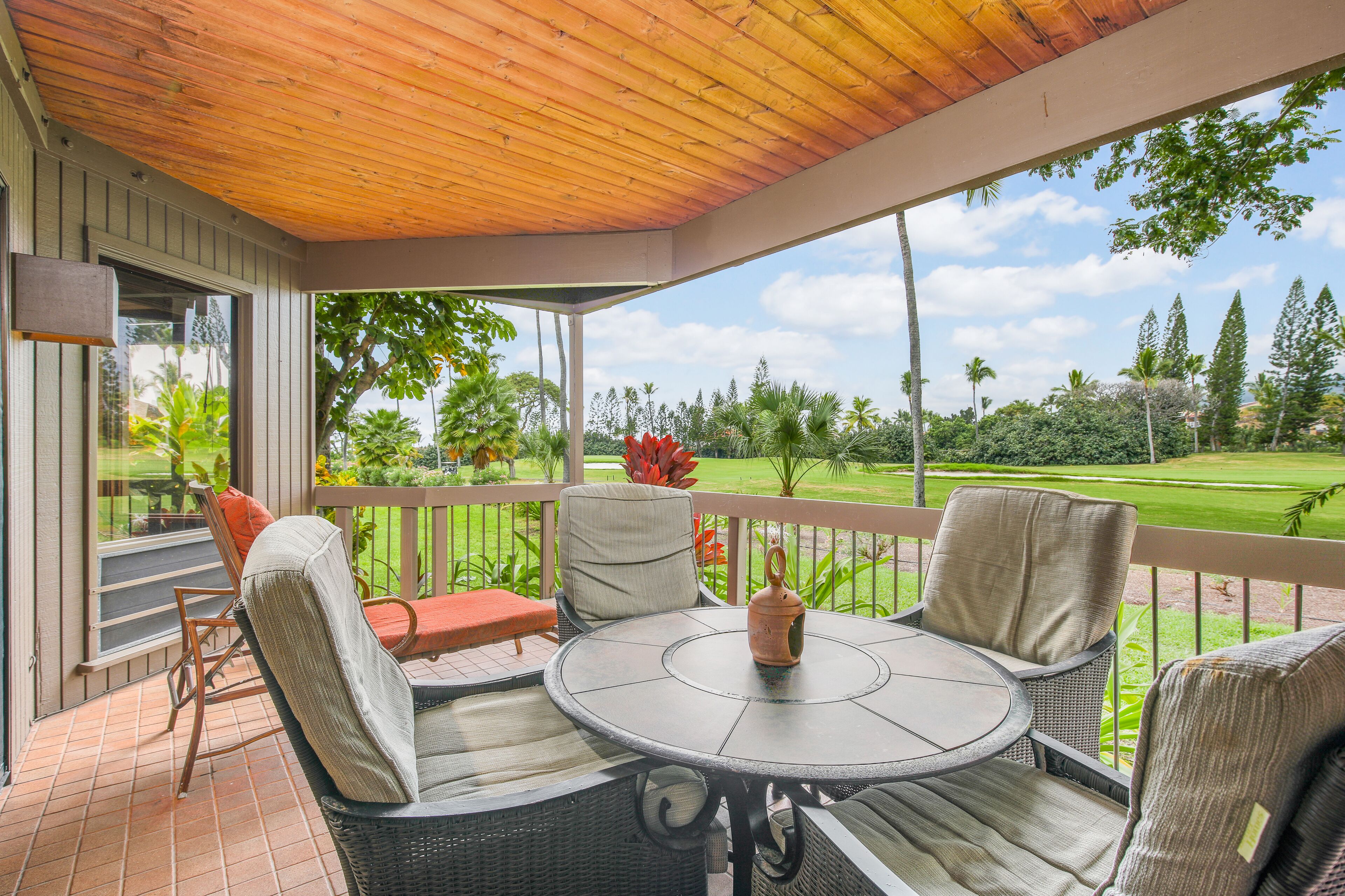 Kanaloa at Kona by Outrigger Kanaloa at Kona by Outrigger