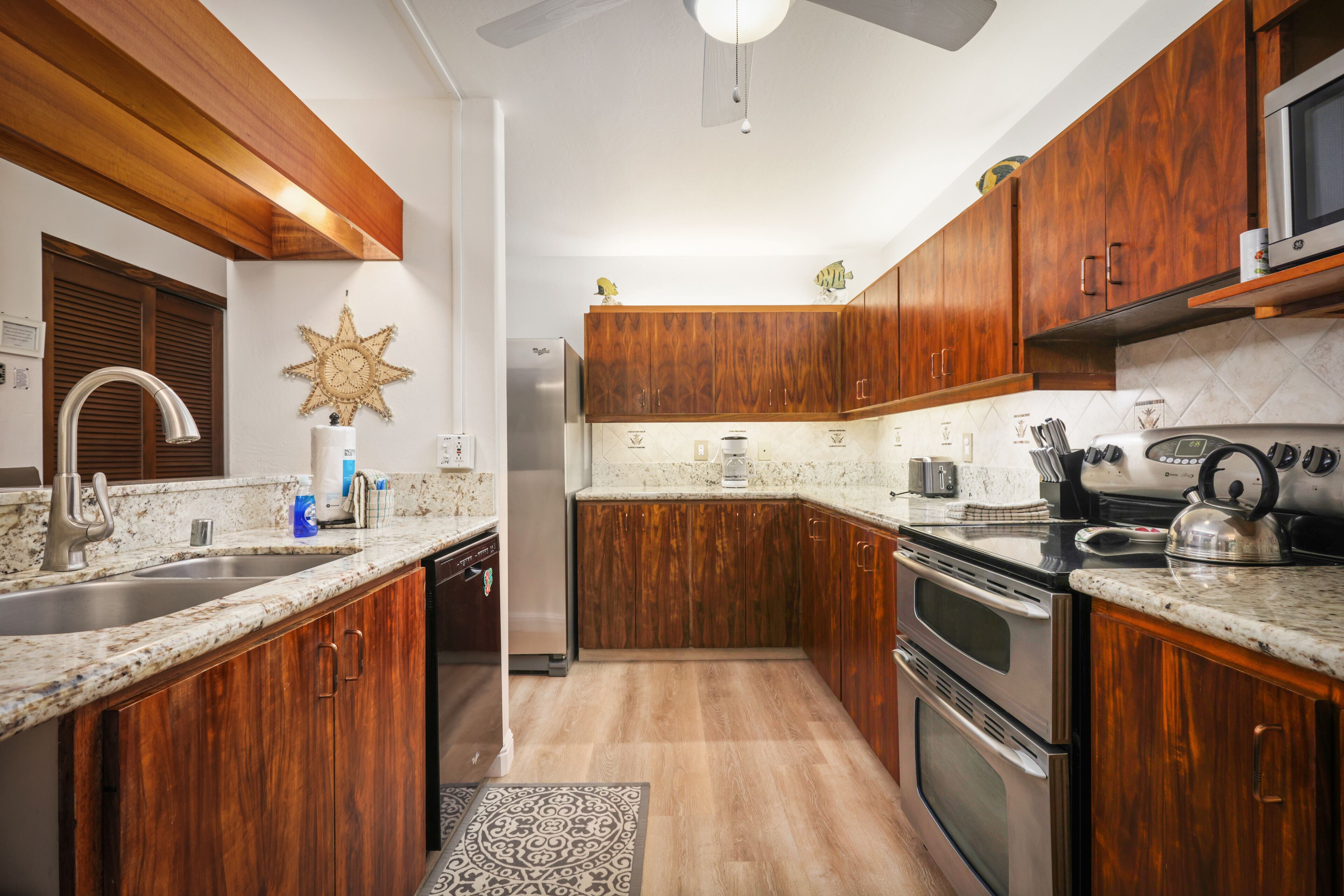 Kanaloa at Kona by Outrigger Kanaloa at Kona by Outrigger