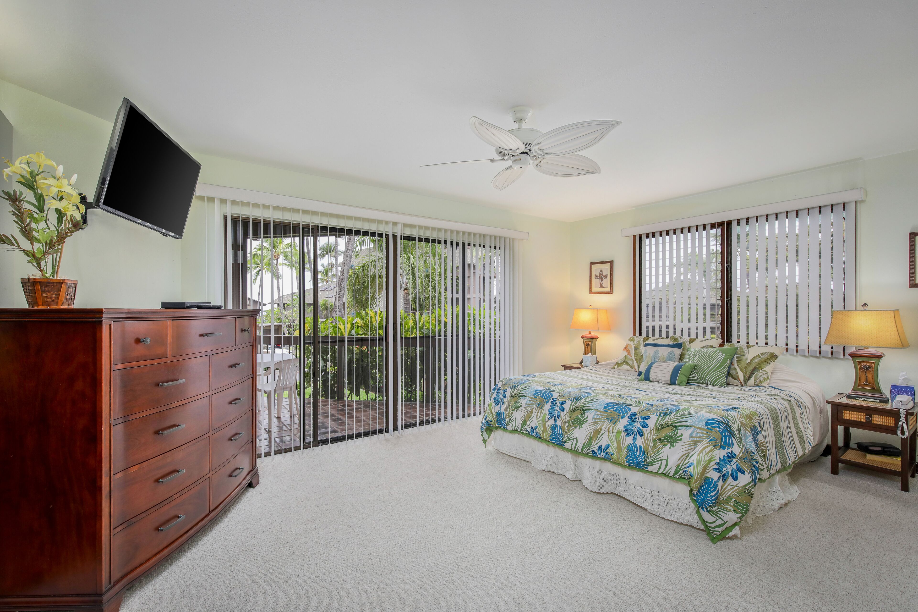 Kanaloa at Kona by Outrigger Kanaloa at Kona by Outrigger