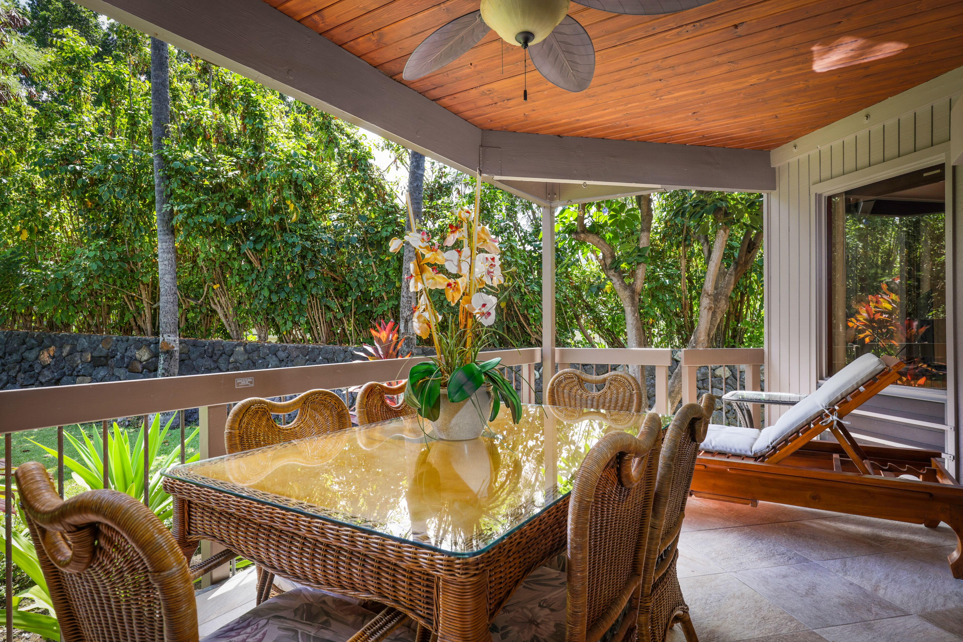 Kanaloa at Kona by Outrigger Kanaloa at Kona by Outrigger