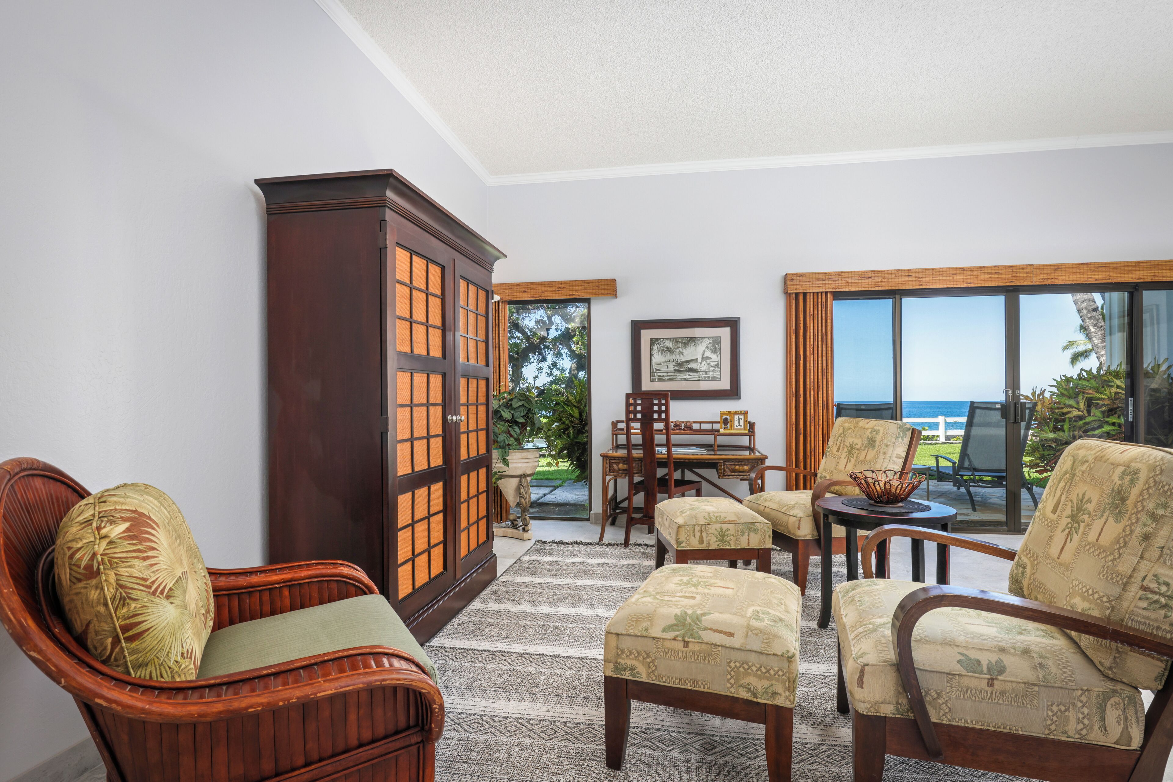 Royal Sea Cliff Kona by Outrigger Royal Sea Cliff Kona by Outrigger