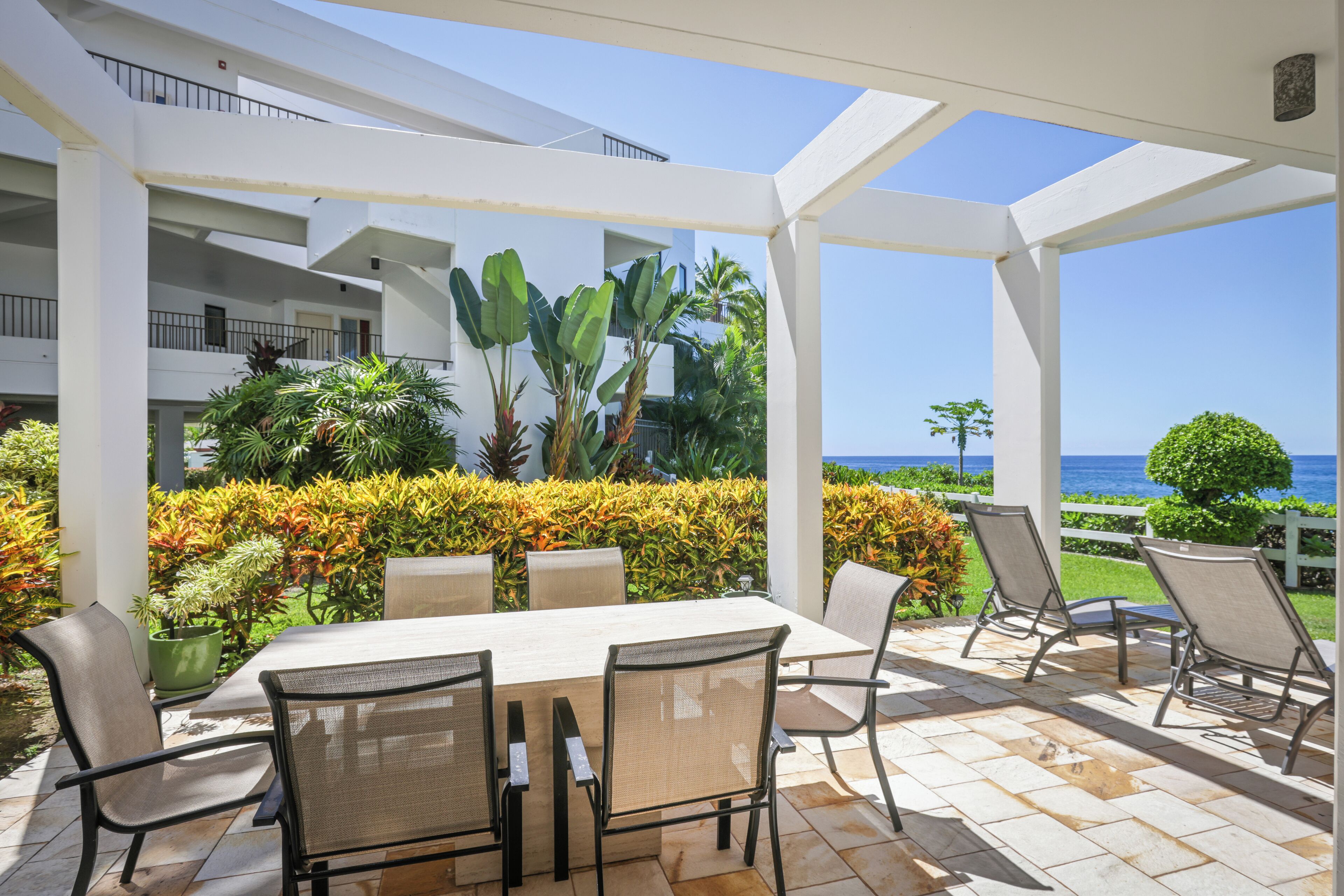 Royal Sea Cliff Kona by Outrigger Royal Sea Cliff Kona by Outrigger
