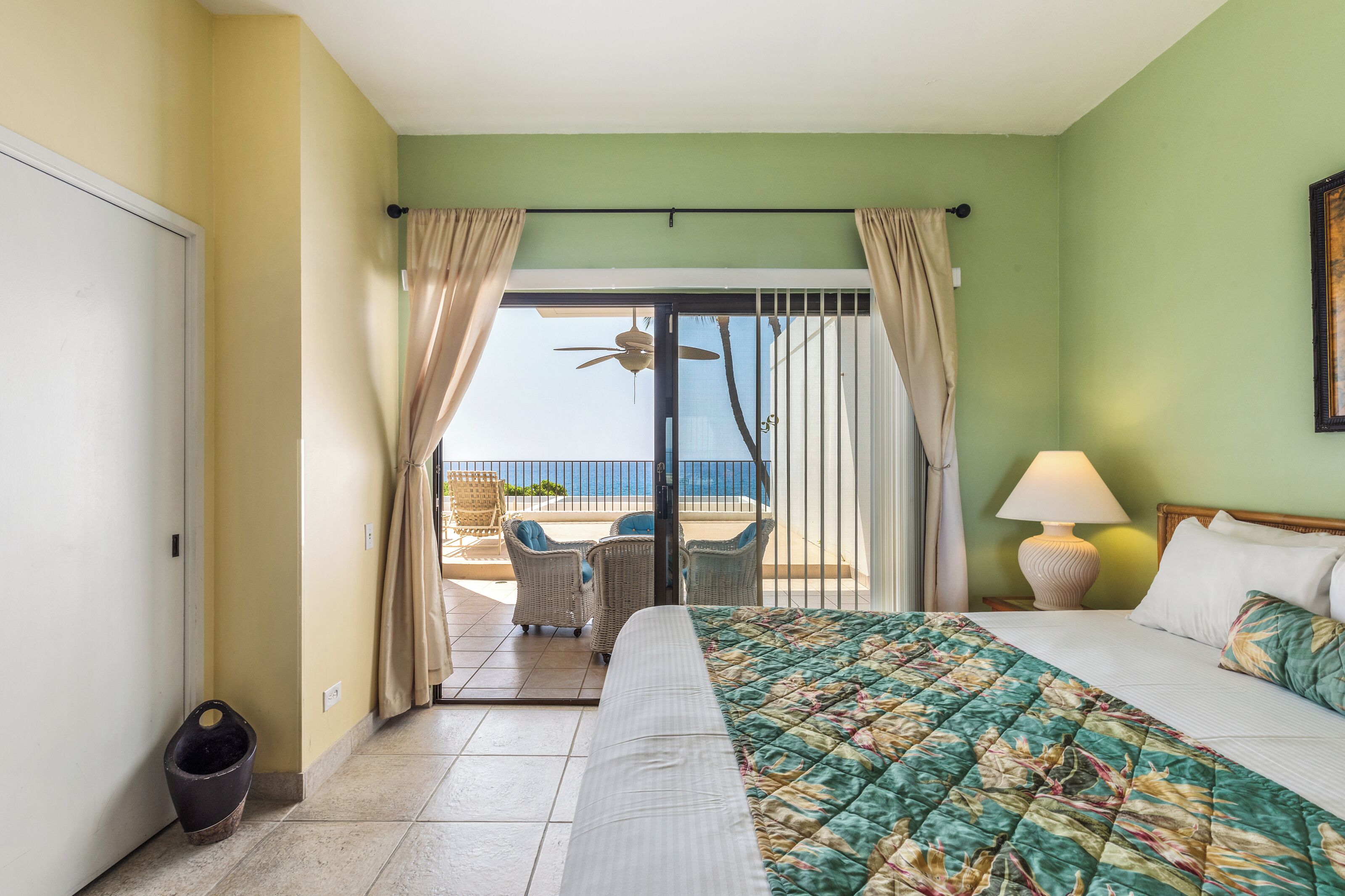 Royal Sea Cliff Kona by Outrigger Royal Sea Cliff Kona by Outrigger
