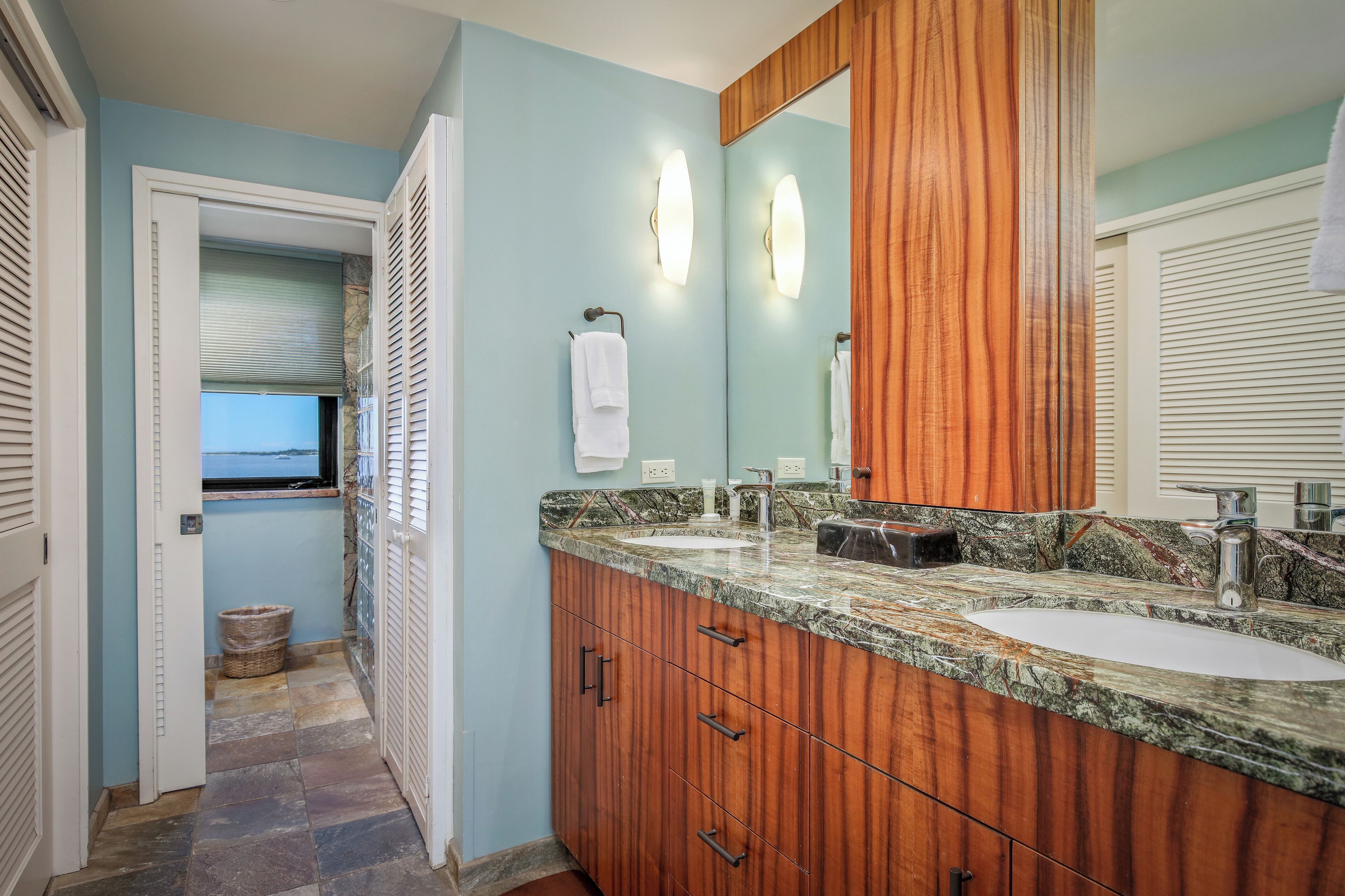 Royal Sea Cliff Kona by Outrigger Royal Sea Cliff Kona by Outrigger