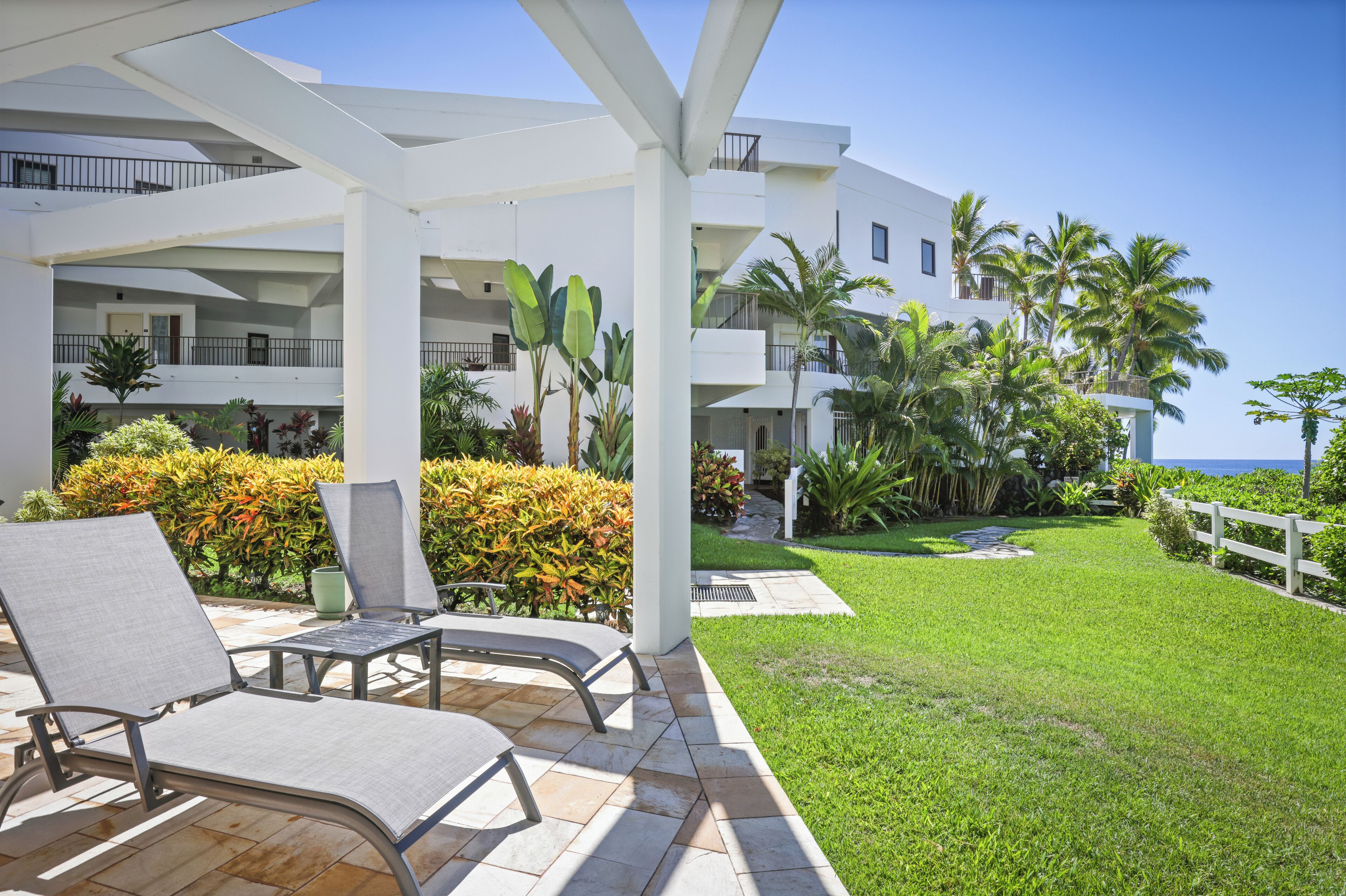 Royal Sea Cliff Kona by Outrigger Royal Sea Cliff Kona by Outrigger