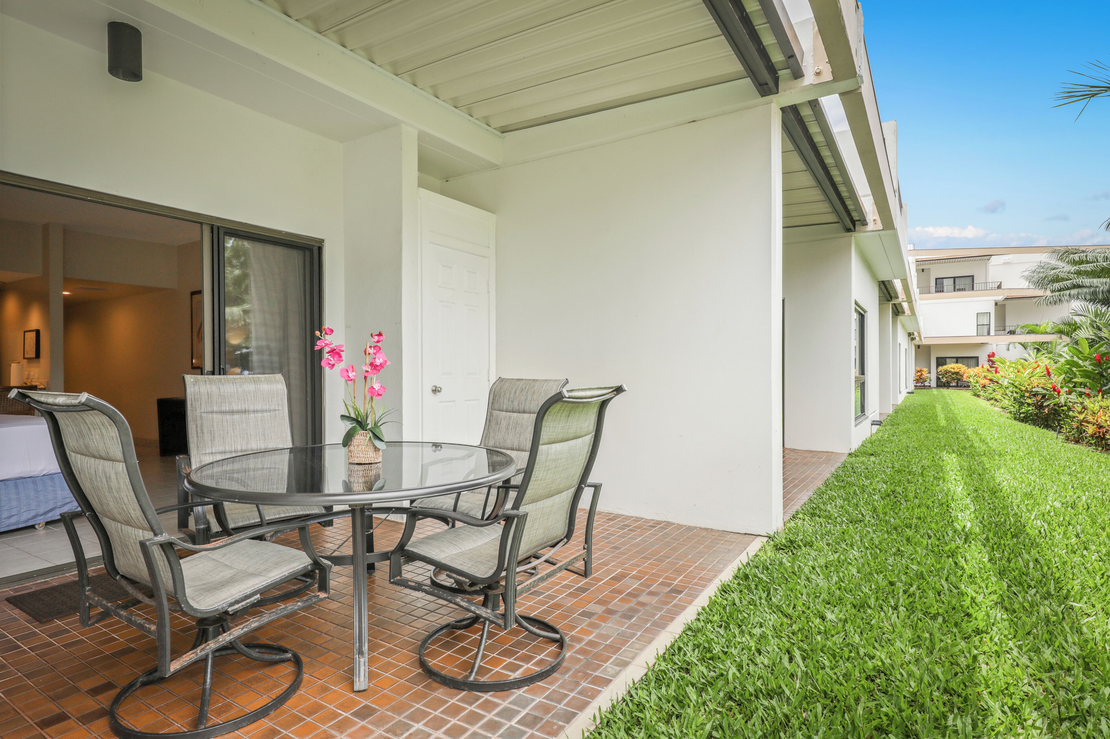 Royal Sea Cliff Kona by Outrigger Royal Sea Cliff Kona by Outrigger