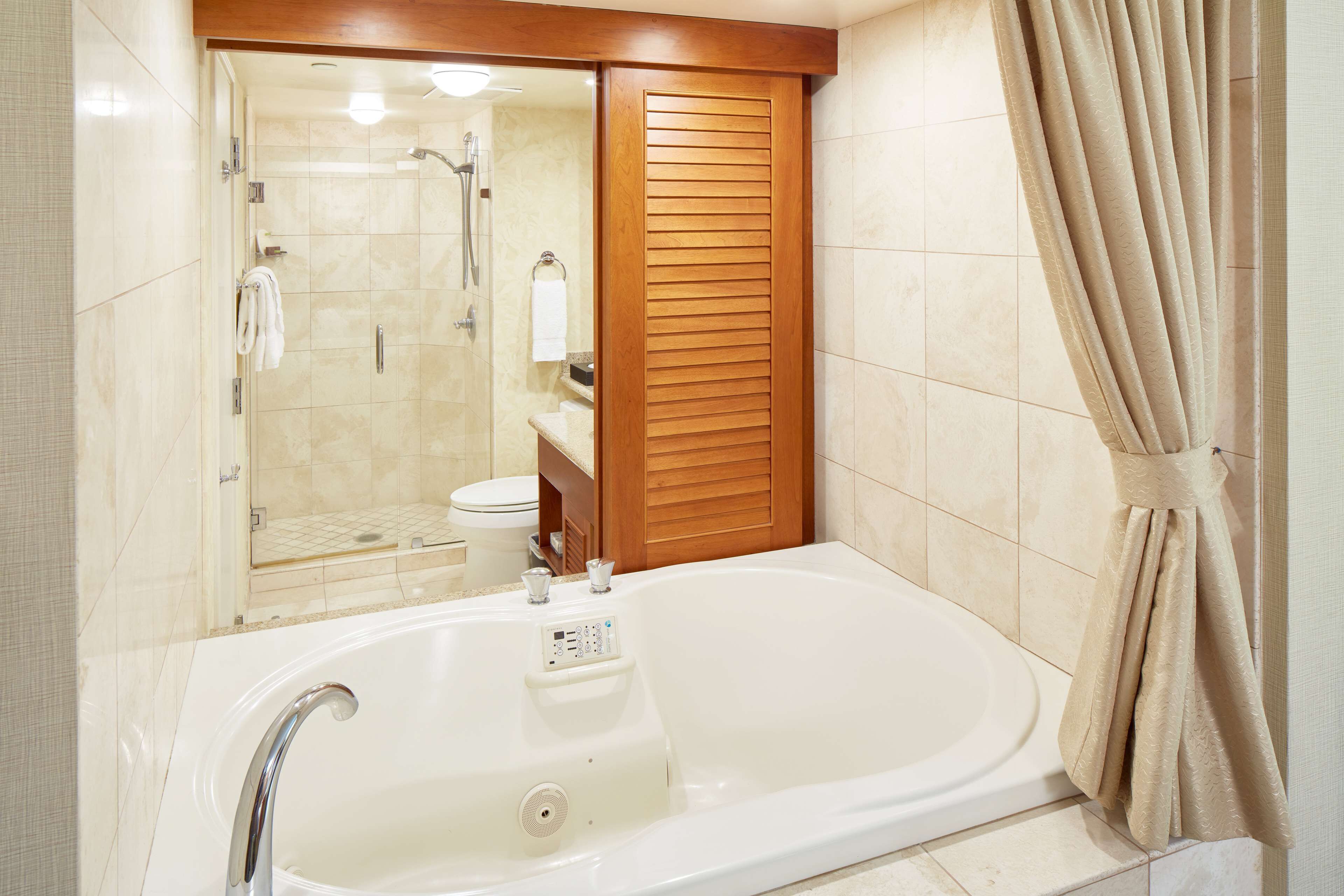 Outrigger Waikiki Beach Resort Outrigger Waikiki Beach Resort