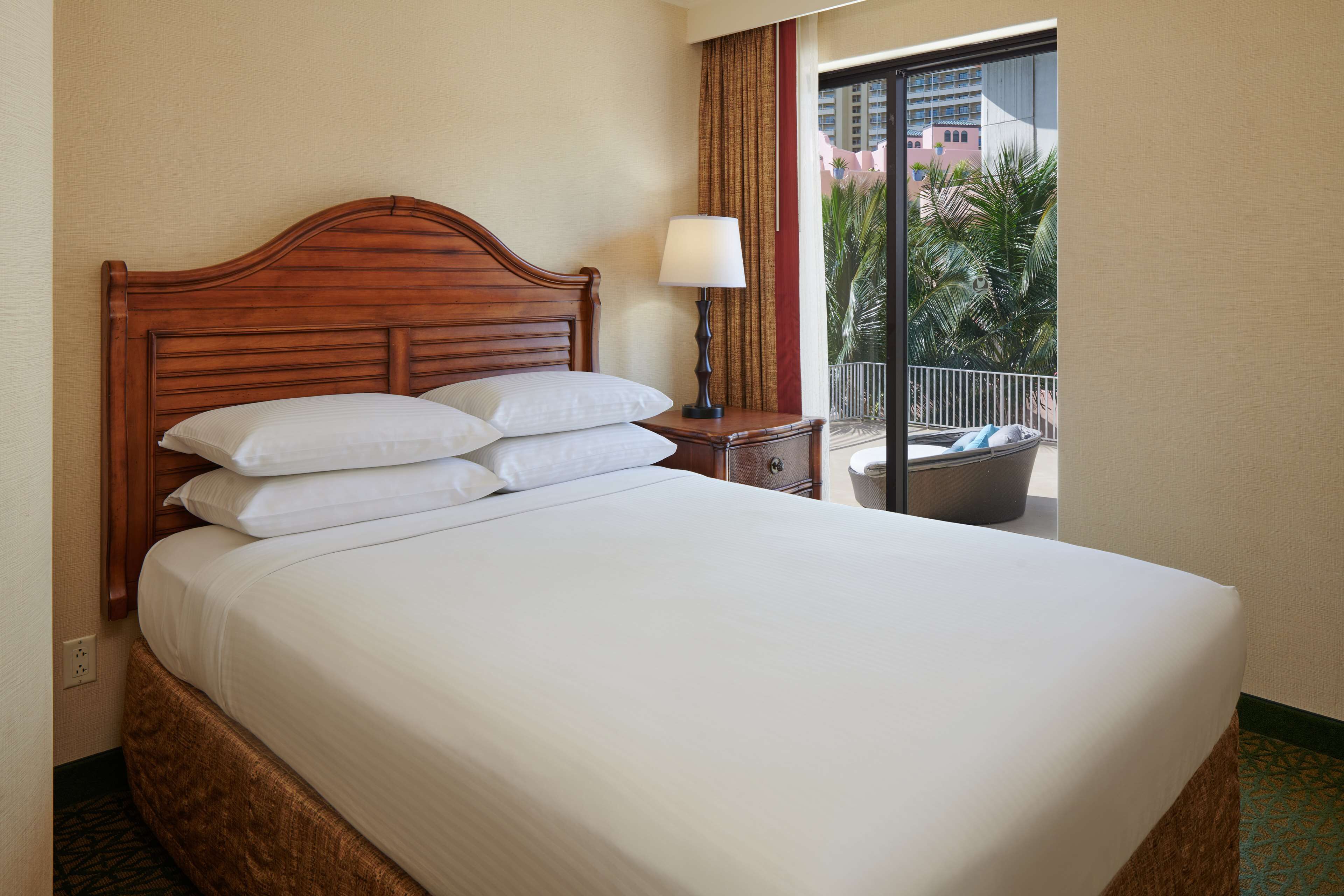 Outrigger Waikiki Beach Resort Outrigger Waikiki Beach Resort