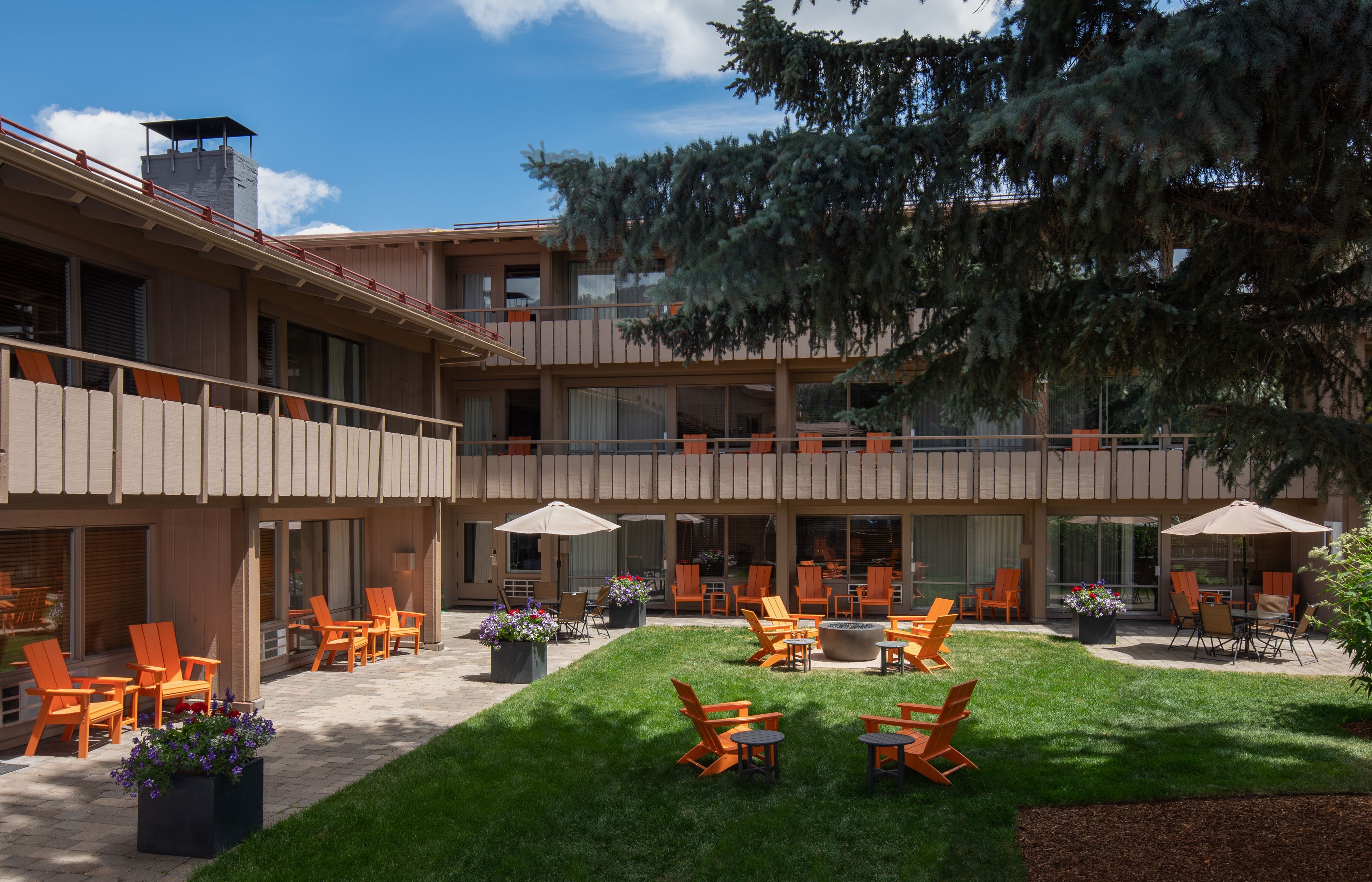 Tamarack Lodge Tamarack Lodge
