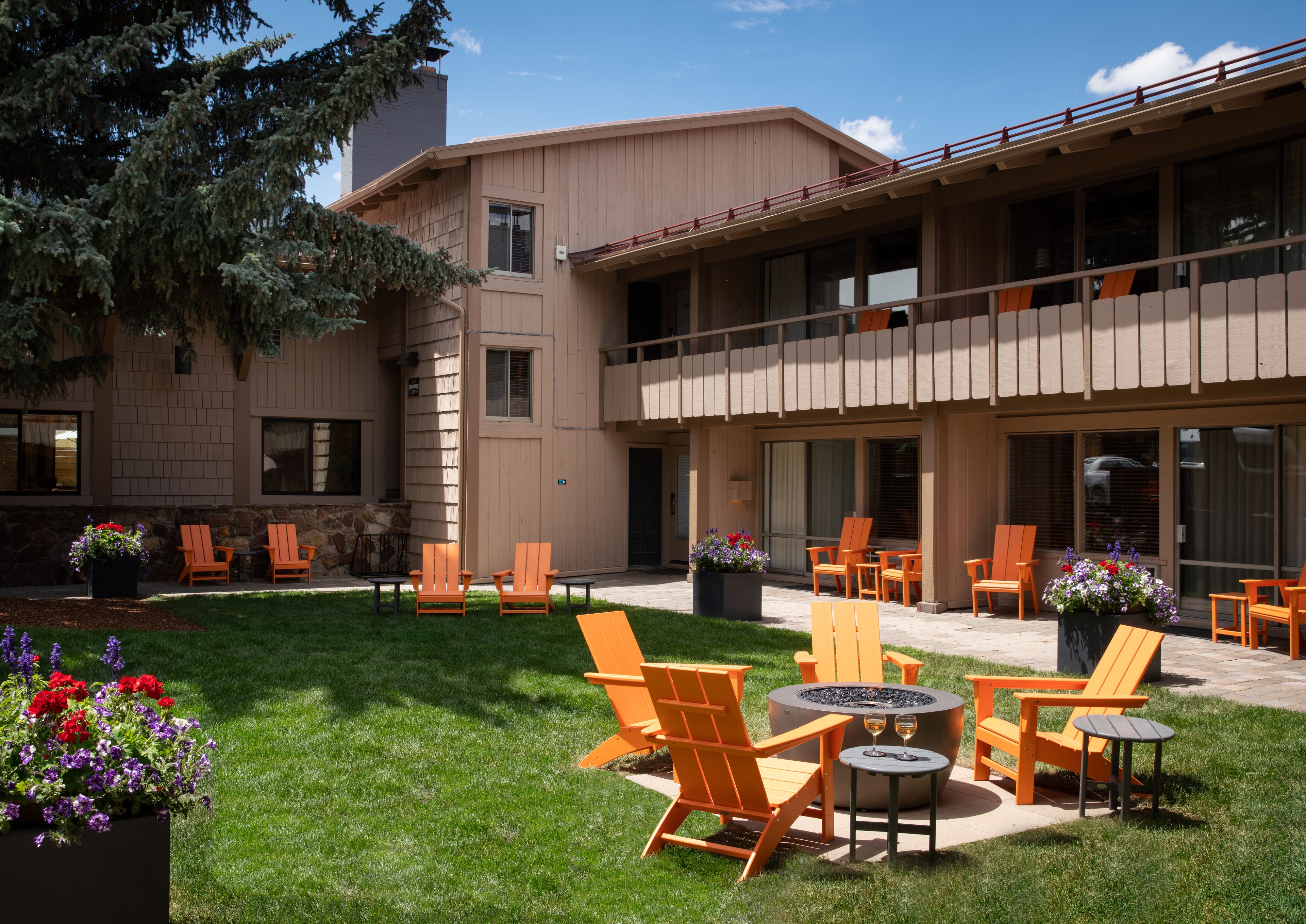 Tamarack Lodge Tamarack Lodge