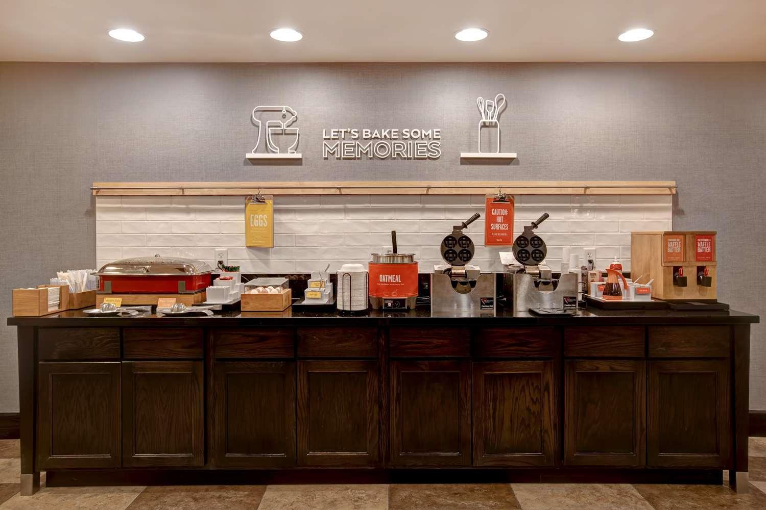 Hampton Inn DeKalb Hampton Inn DeKalb