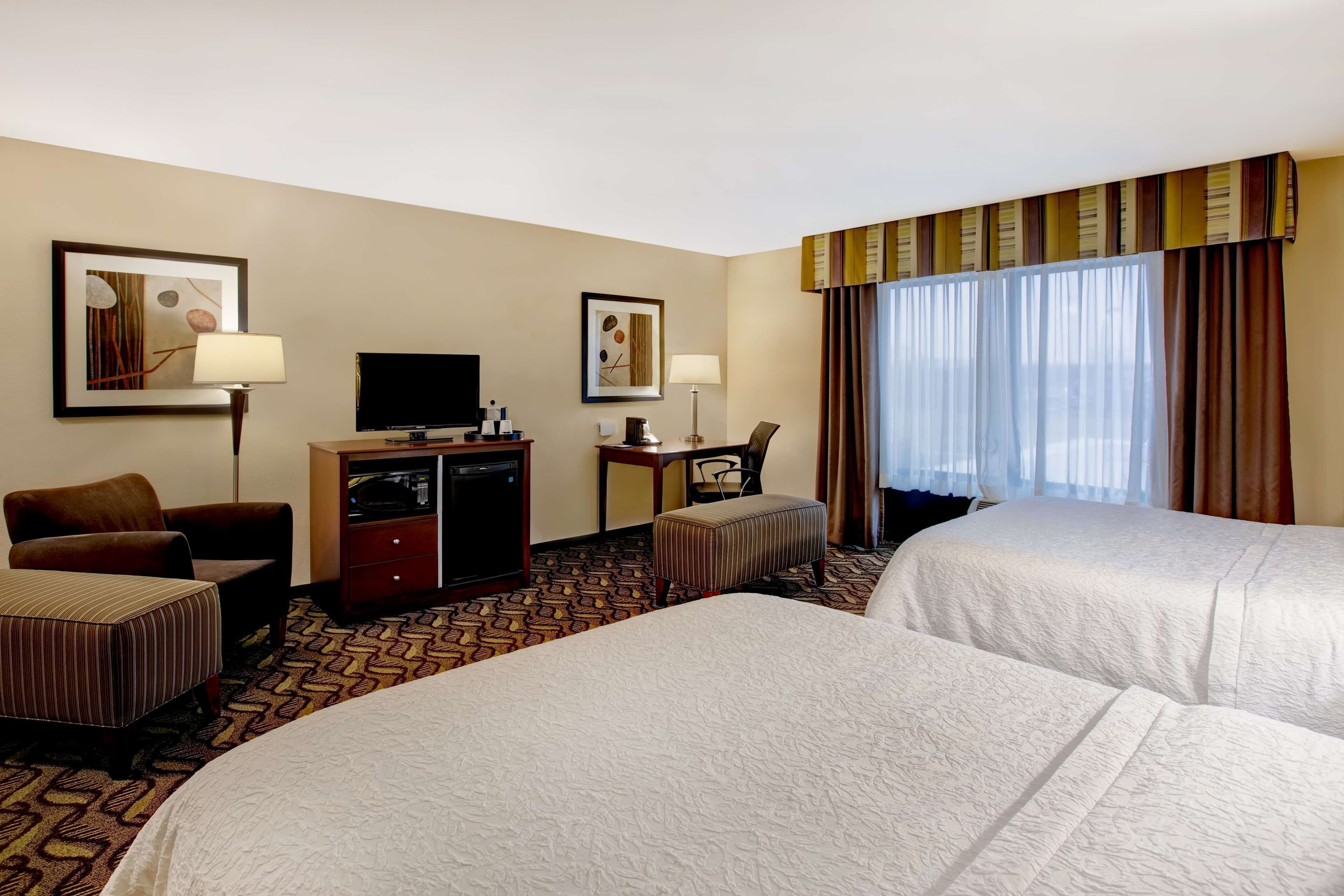 Hampton Inn DeKalb Hampton Inn DeKalb