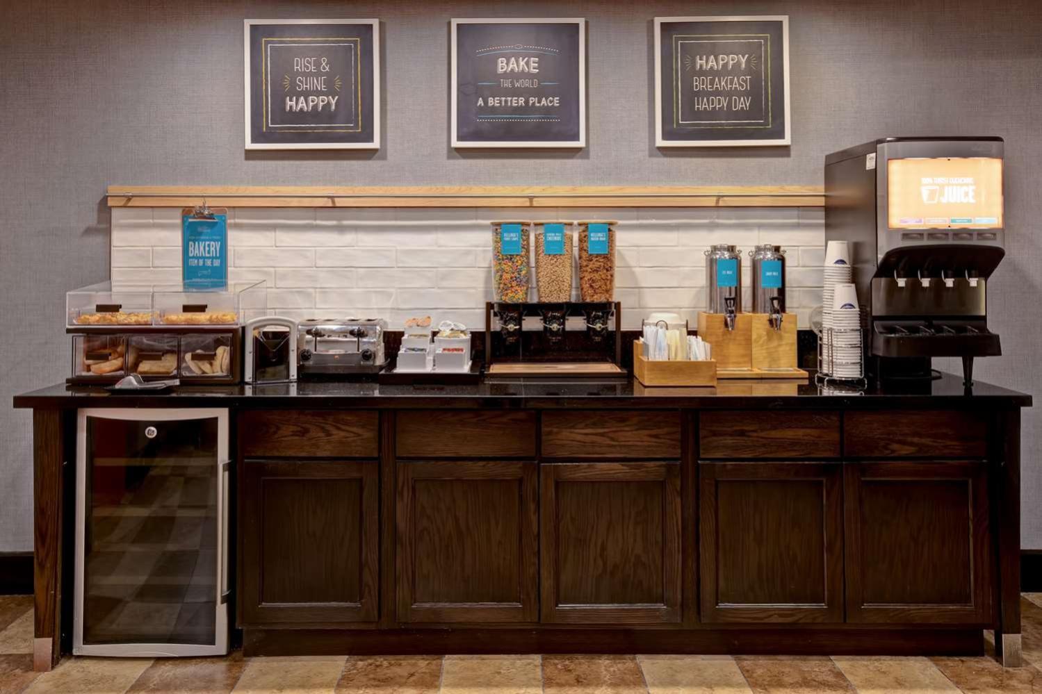 Hampton Inn DeKalb Hampton Inn DeKalb