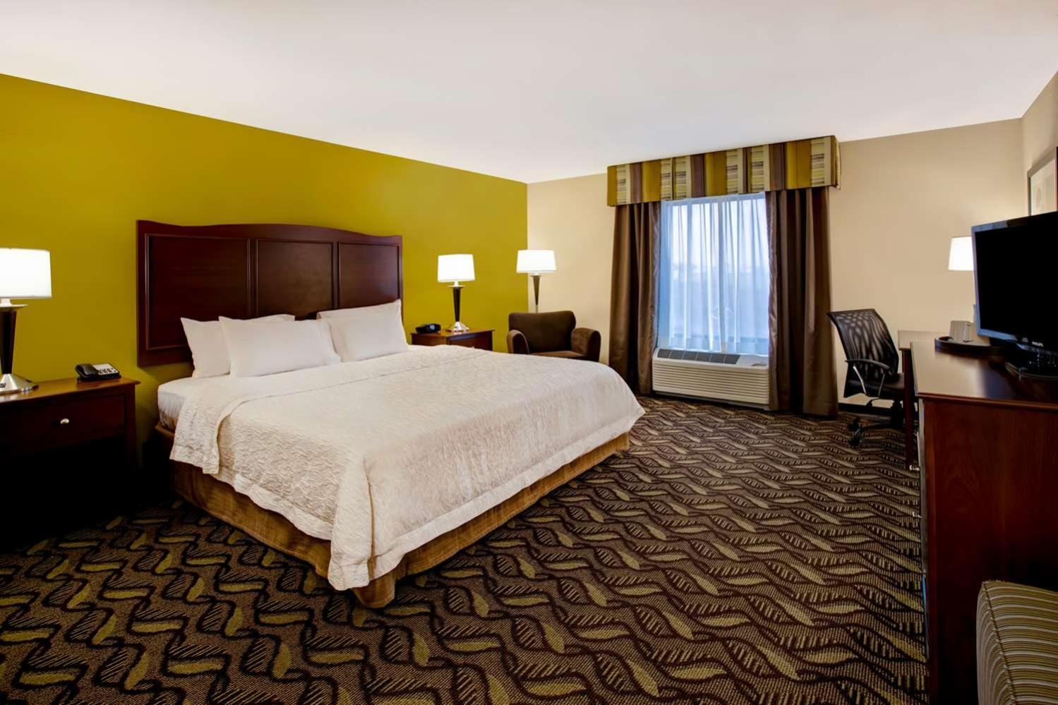 Hampton Inn DeKalb Hampton Inn DeKalb