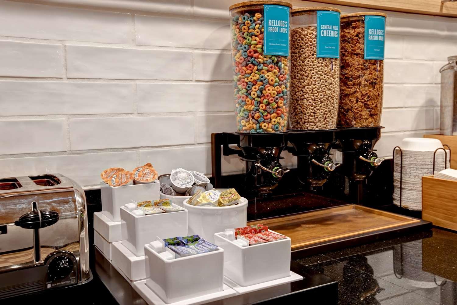 Hampton Inn DeKalb Hampton Inn DeKalb