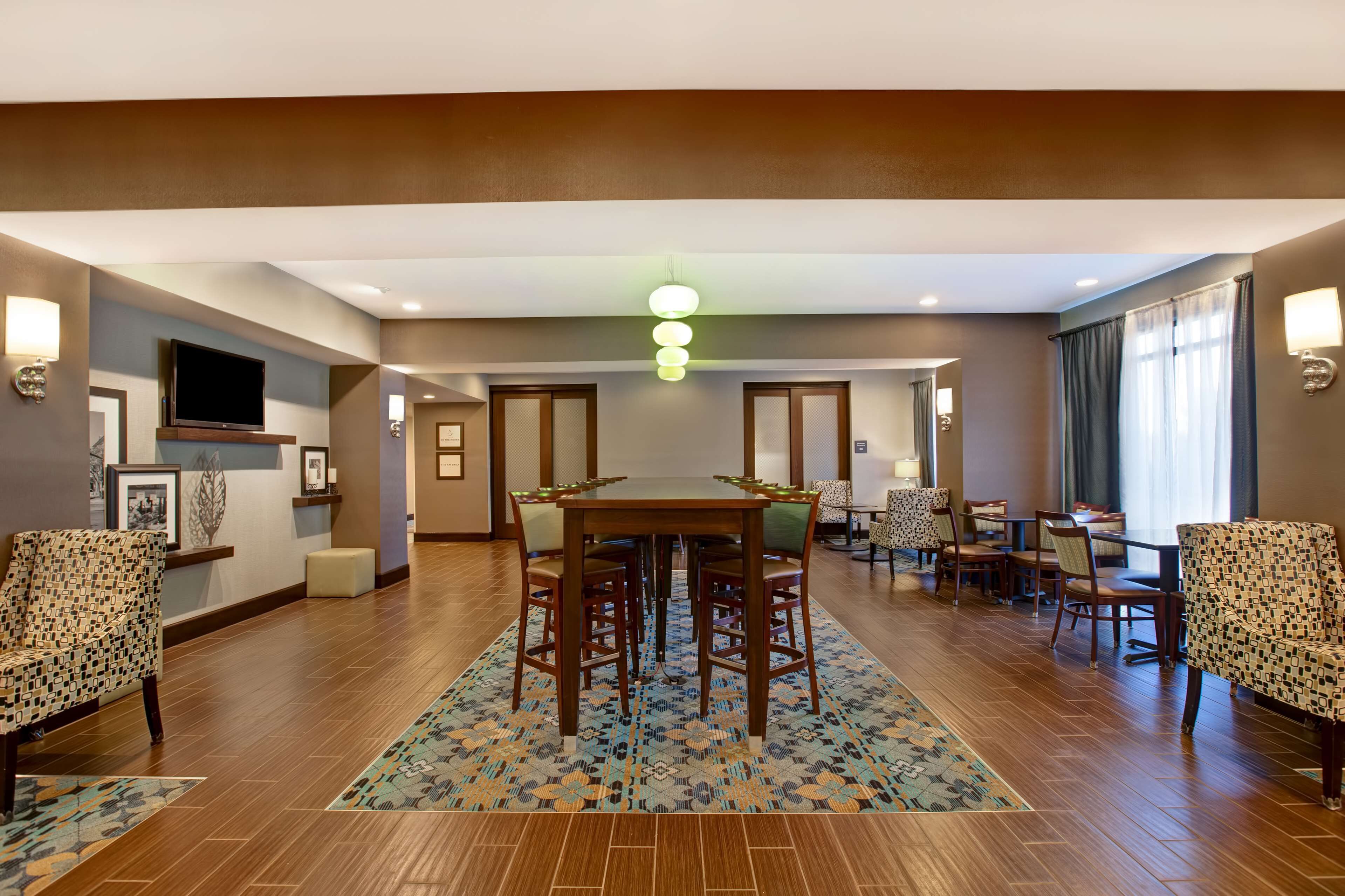 Hampton Inn DeKalb Hampton Inn DeKalb